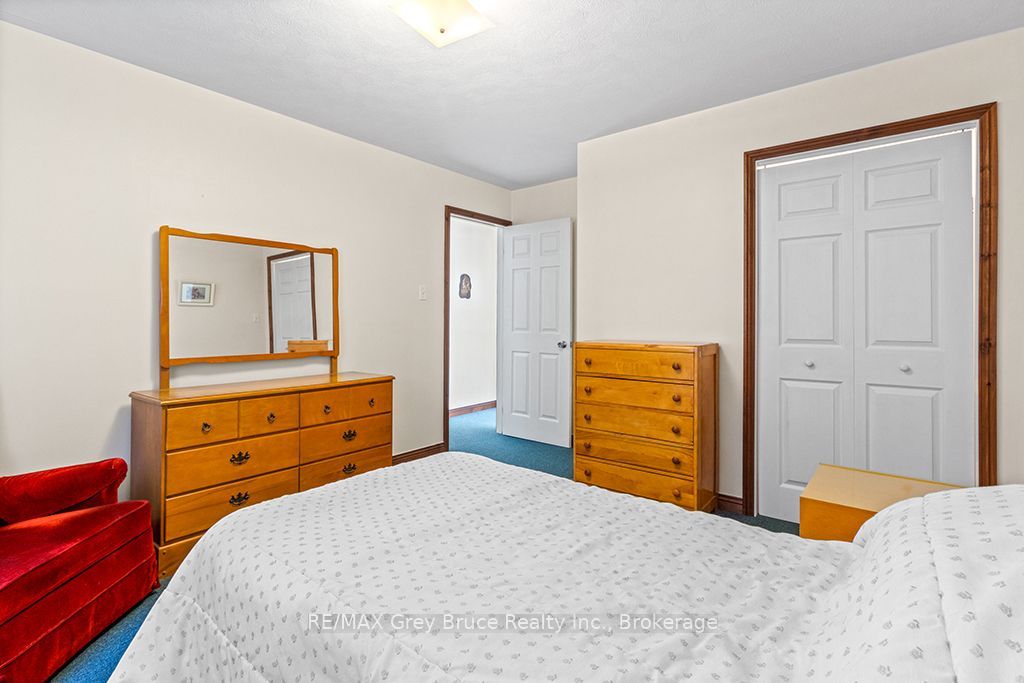 840 Mcnaughton Street Property Photo 32