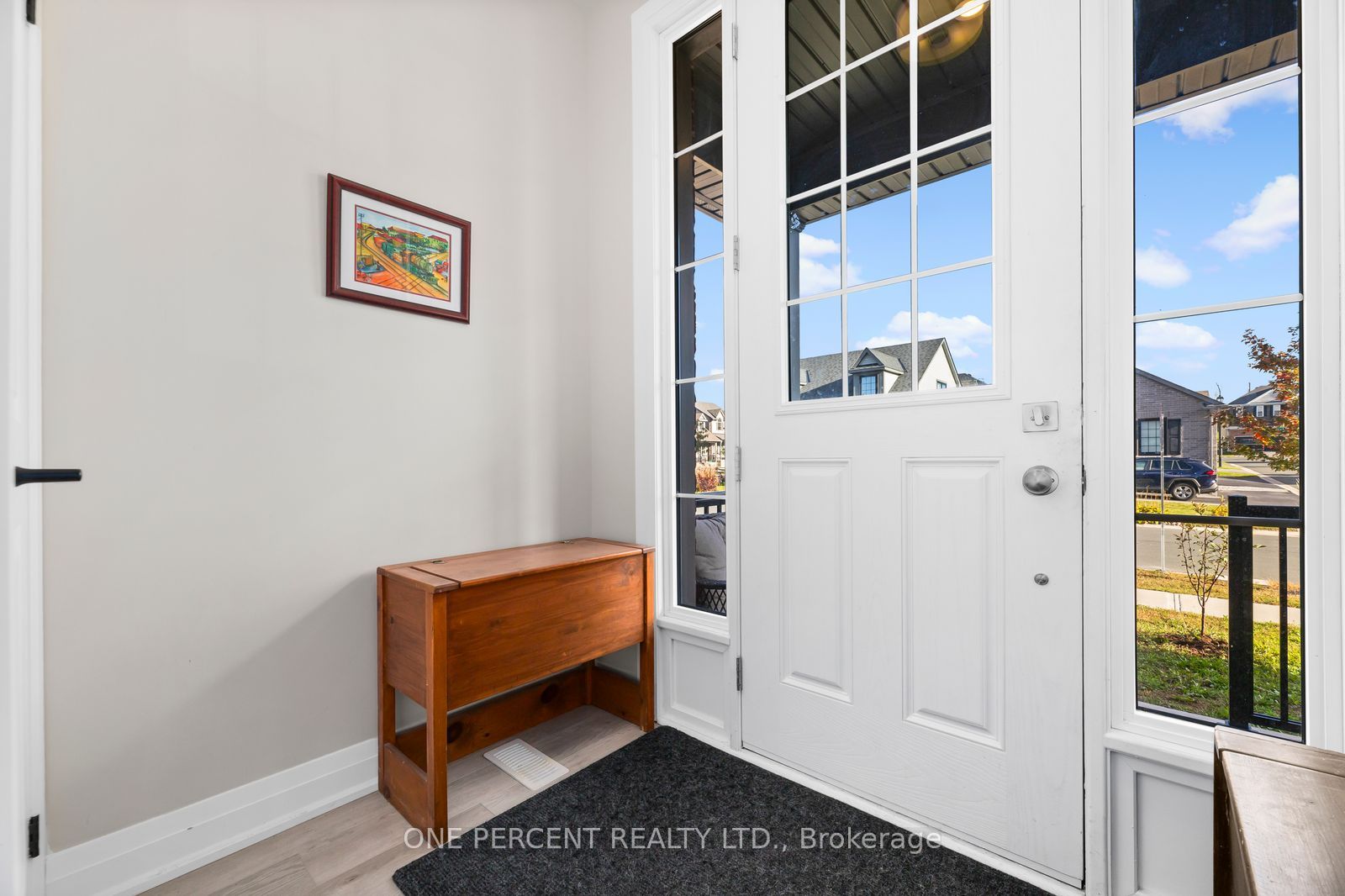 626 Haylock Gardens Property Photo 4