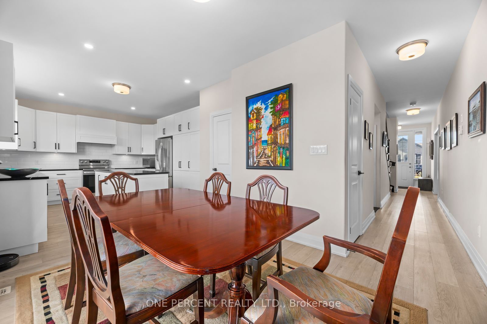 626 Haylock Gardens Property Photo 13