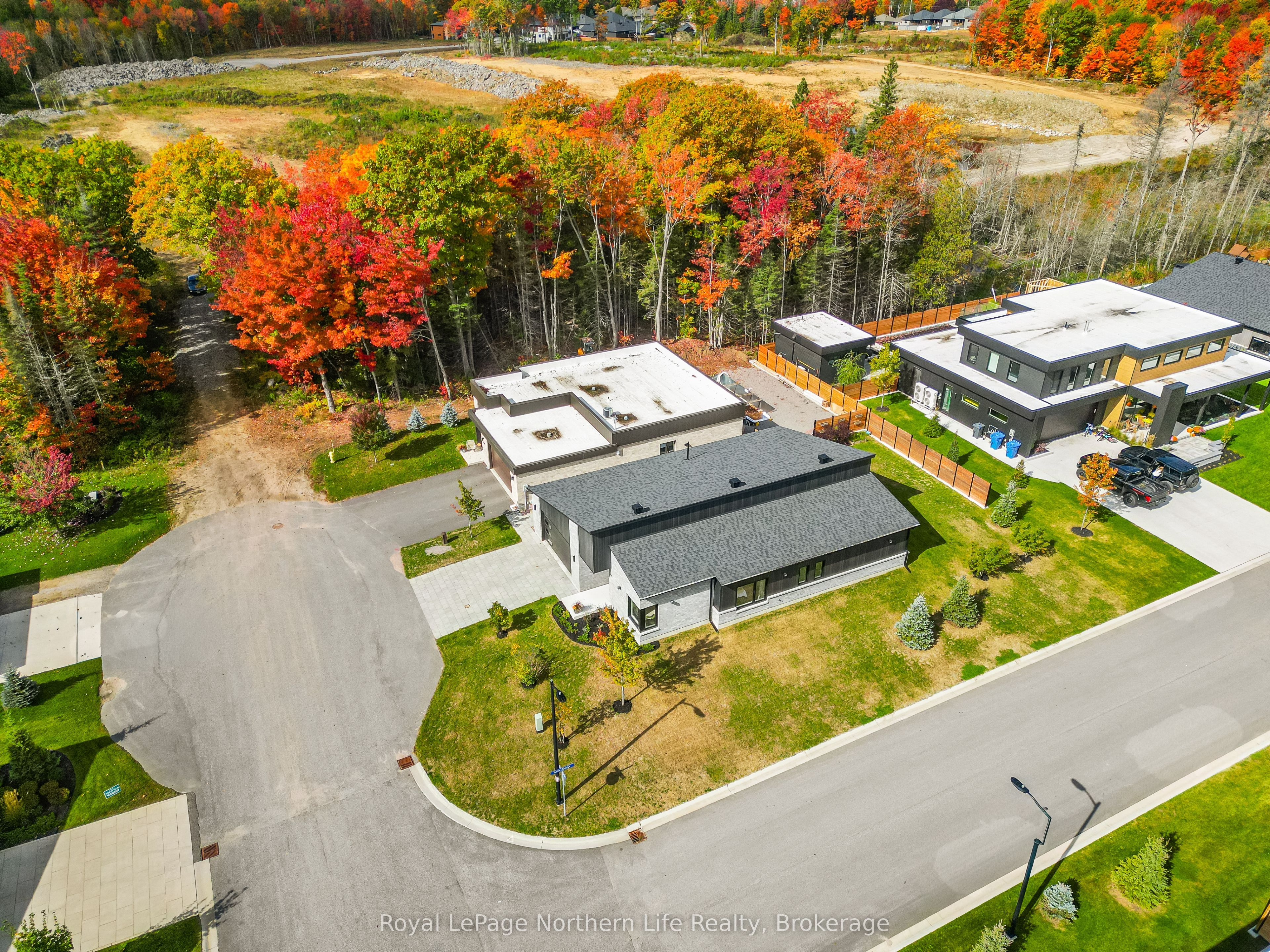 164 Sugarbush Street Property Photo 4