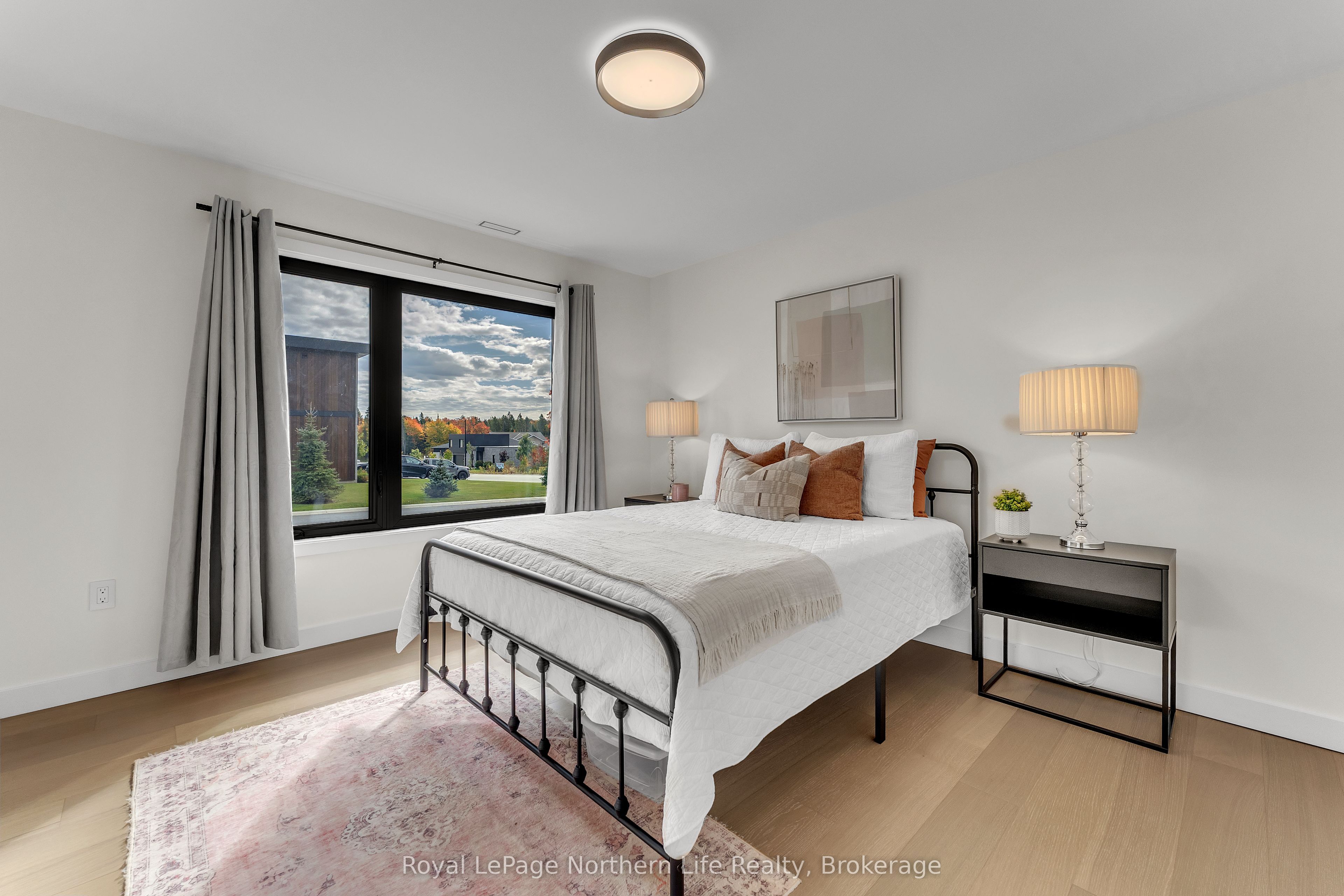 164 Sugarbush Street Property Photo 24