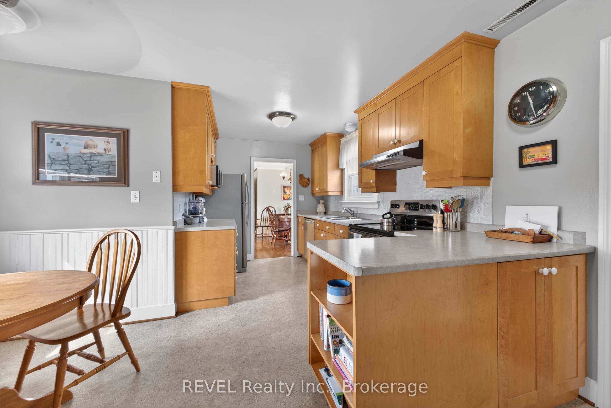 1258 Phillips Street Property Photo 13