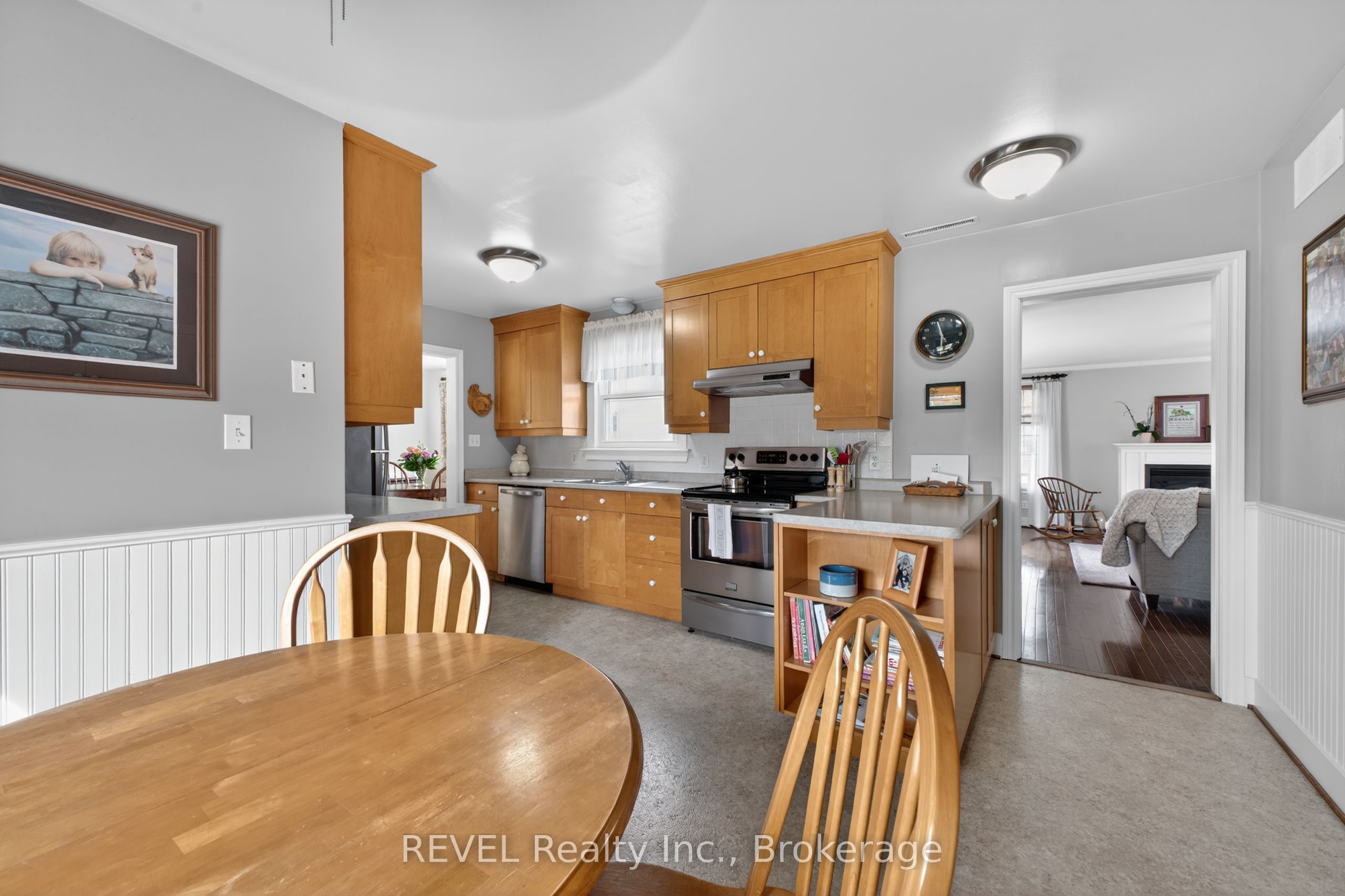 1258 Phillips Street Property Photo 14