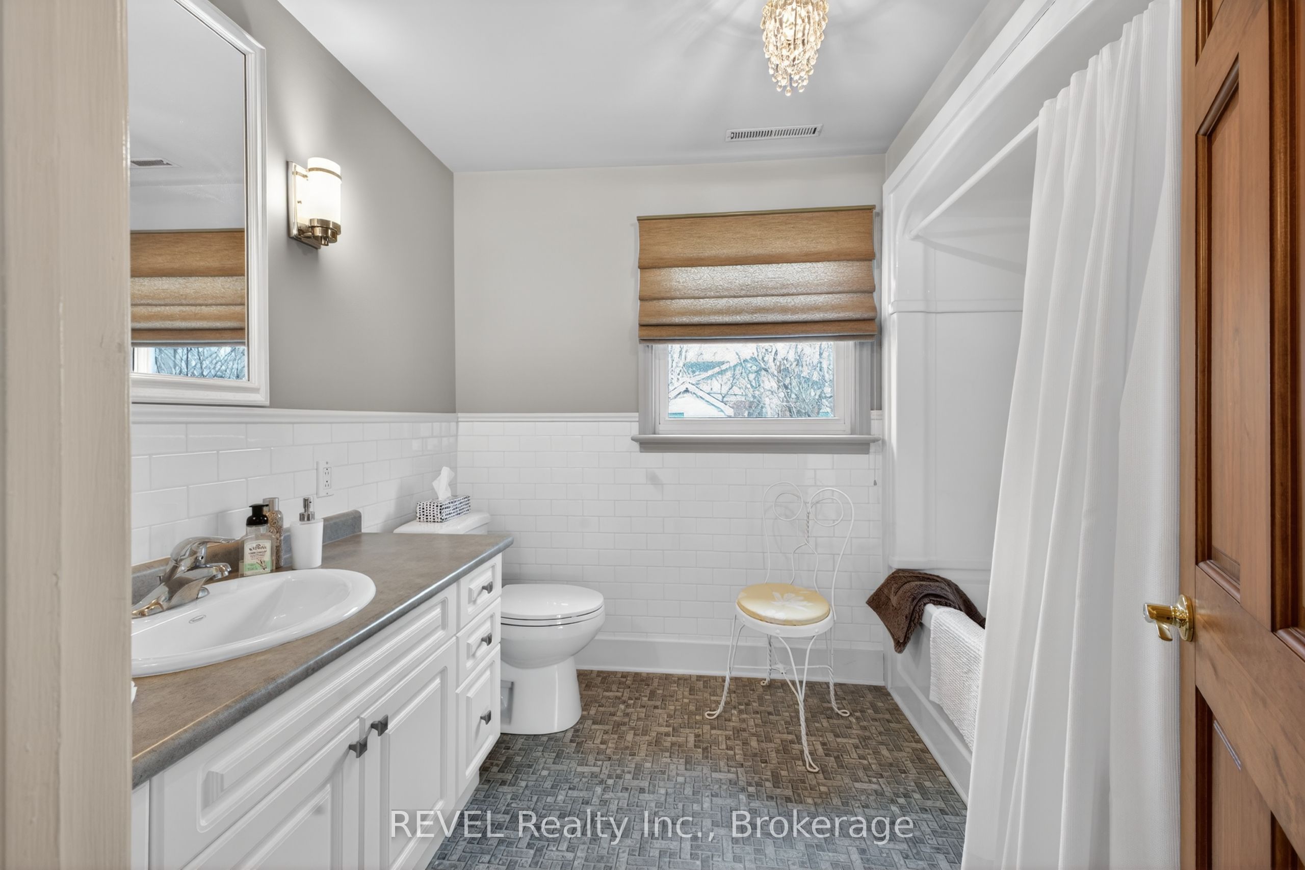 1258 Phillips Street Property Photo 22