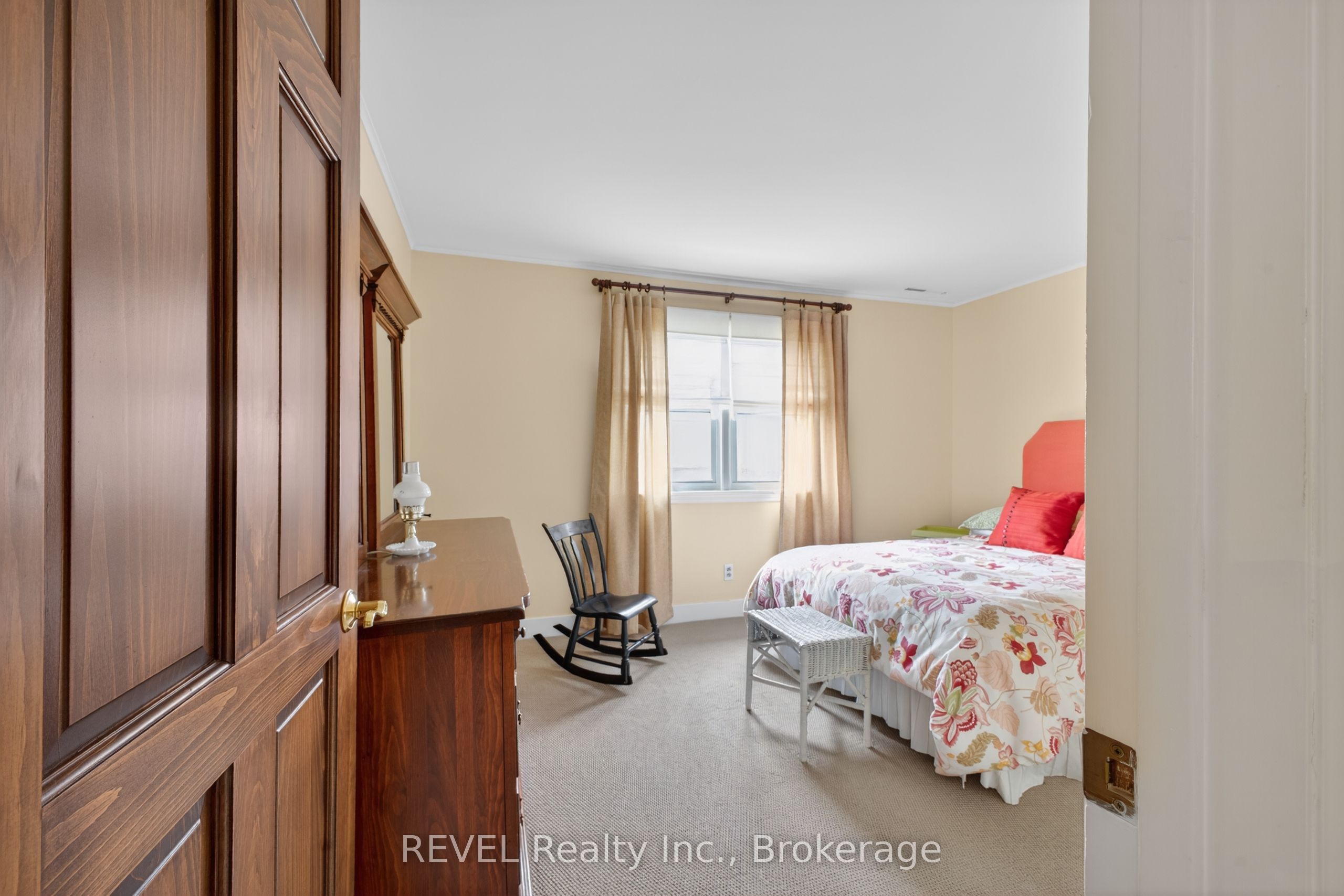 1258 Phillips Street Property Photo 27