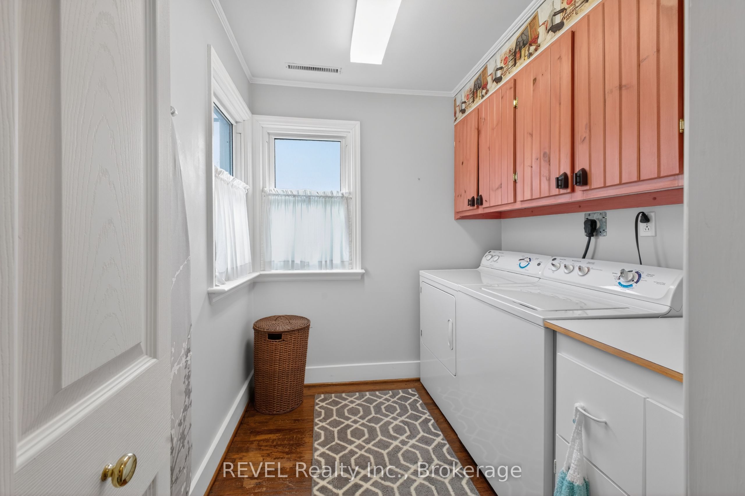 1258 Phillips Street Property Photo 29