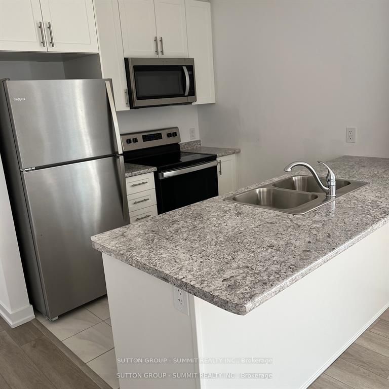 460 Dundas Street E 227 Property Photo 9