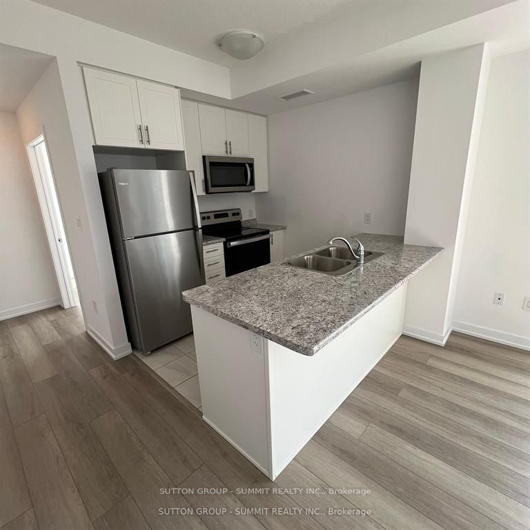 460 Dundas Street E 227 Property Photo 10