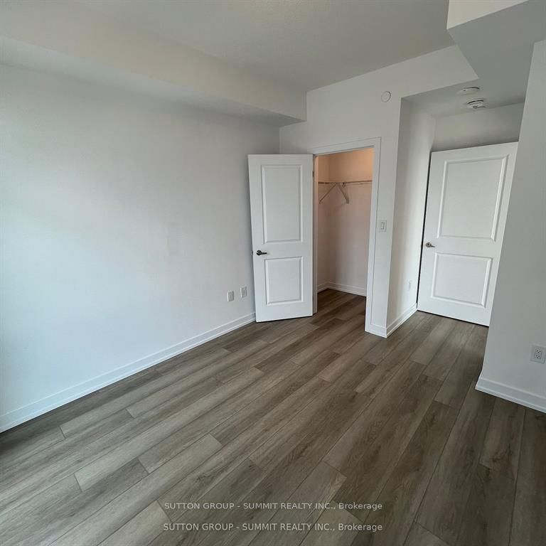 460 Dundas Street E 227 Property Photo 16