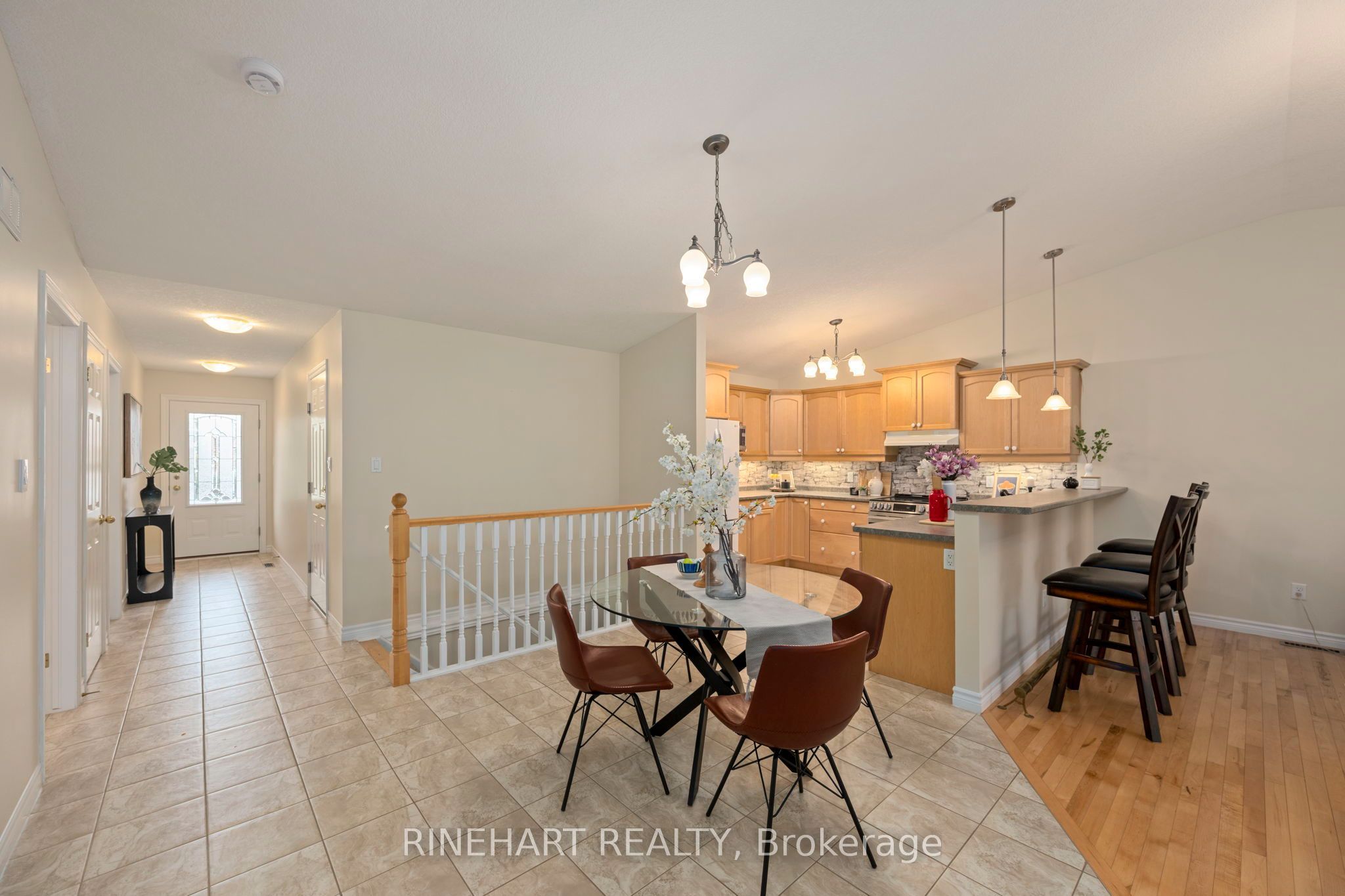 121 Meadowcreek Drive 17 Property Photo 11
