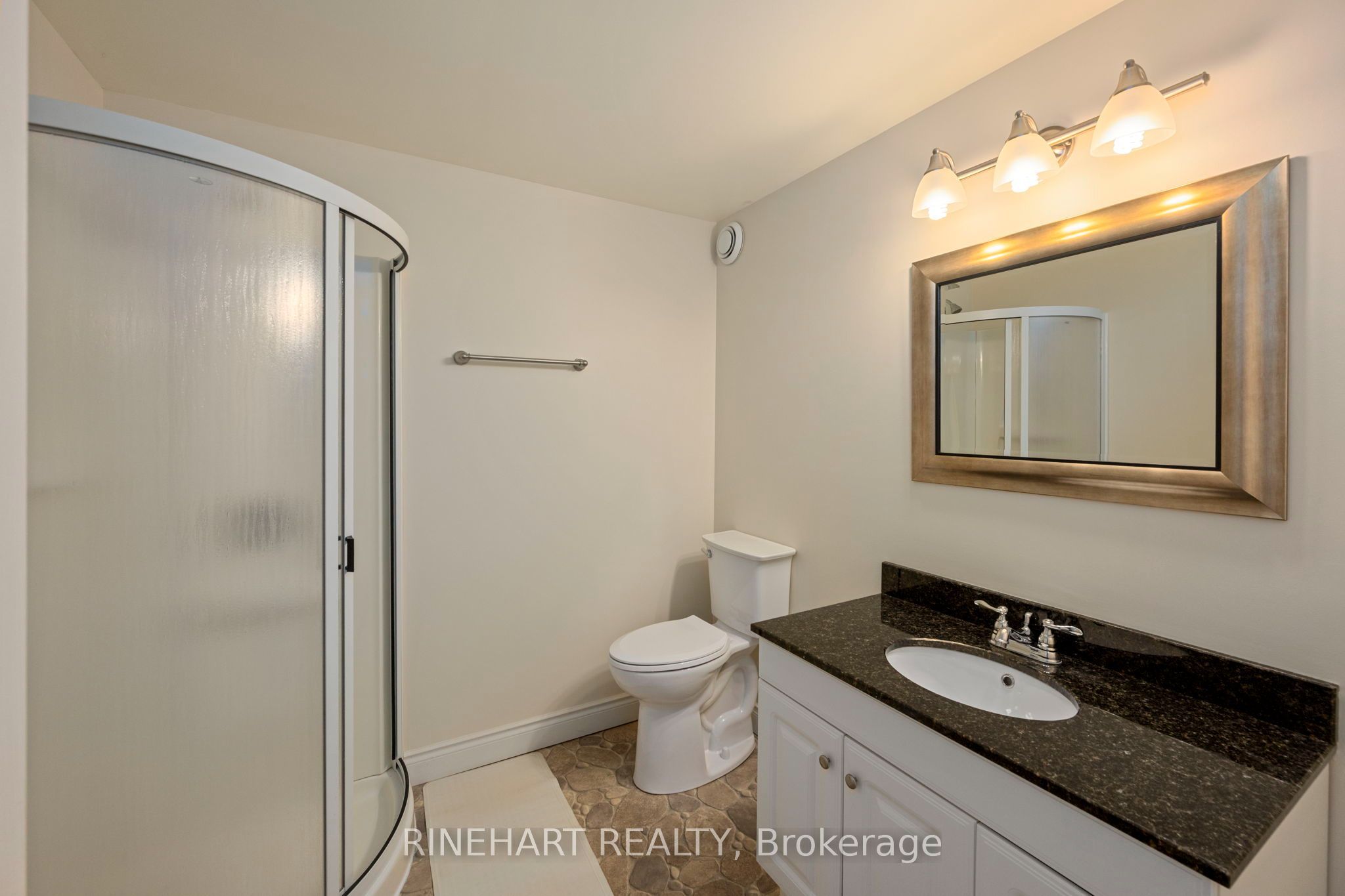 121 Meadowcreek Drive 17 Property Photo 24