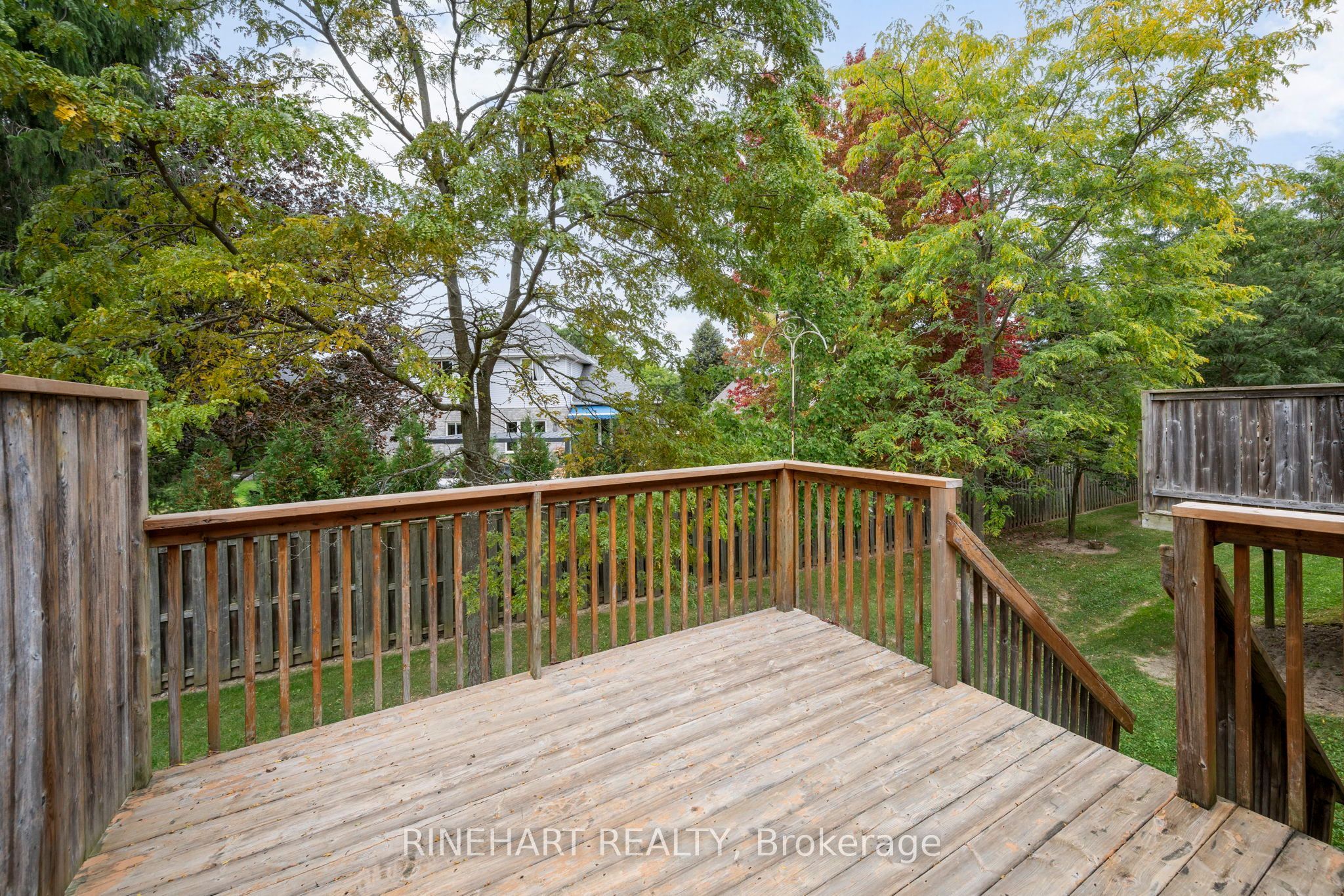 121 Meadowcreek Drive 17 Property Photo 25