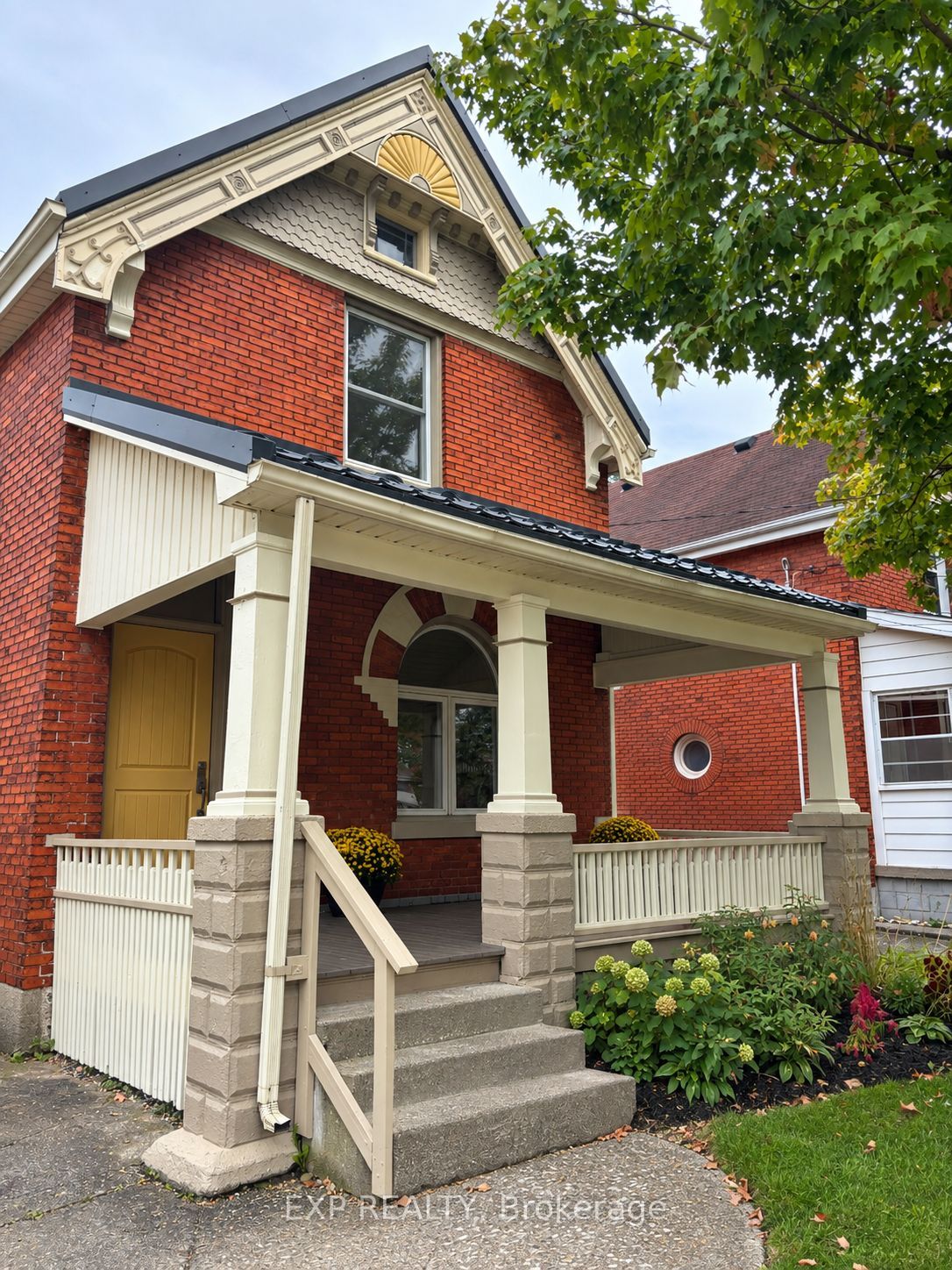 22 Hyatt Avenue Property Photo 1