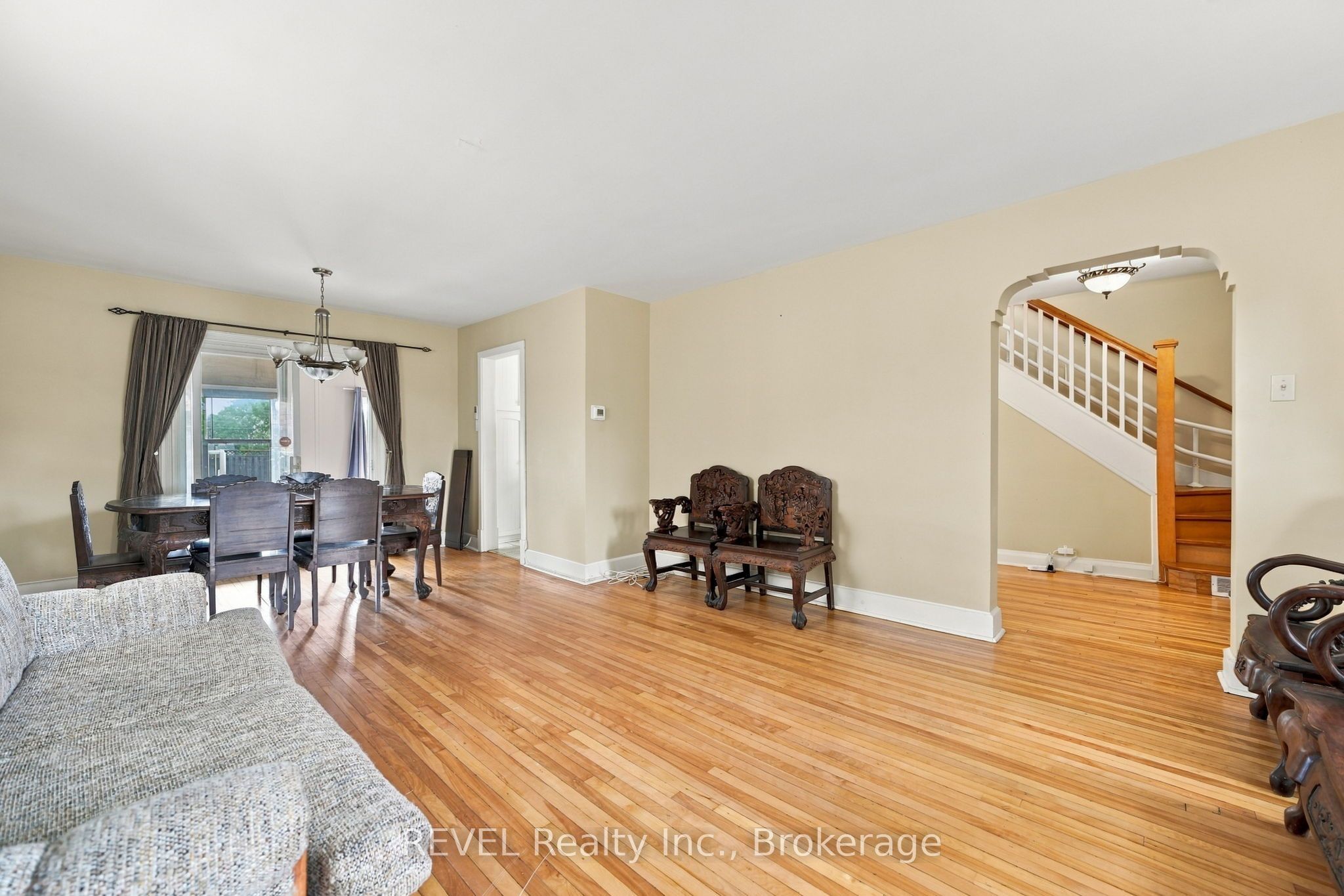 5892 Murray Street Property Photo 16