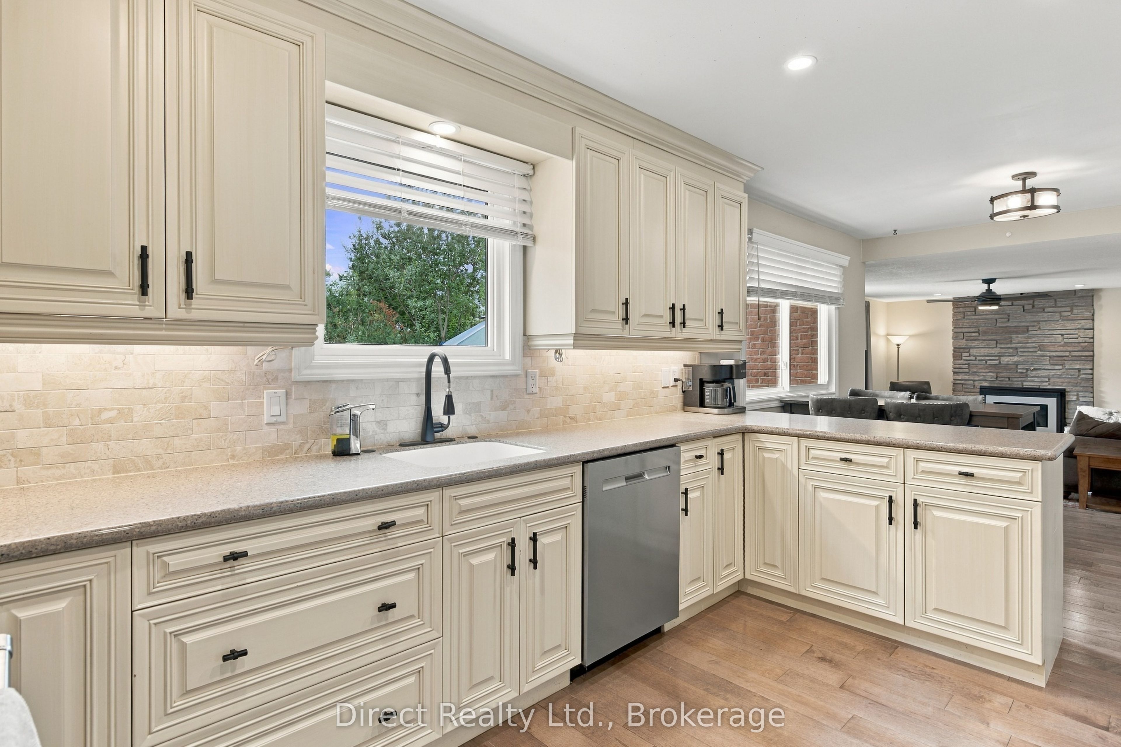 26 Walmsley Place Property Photo 10