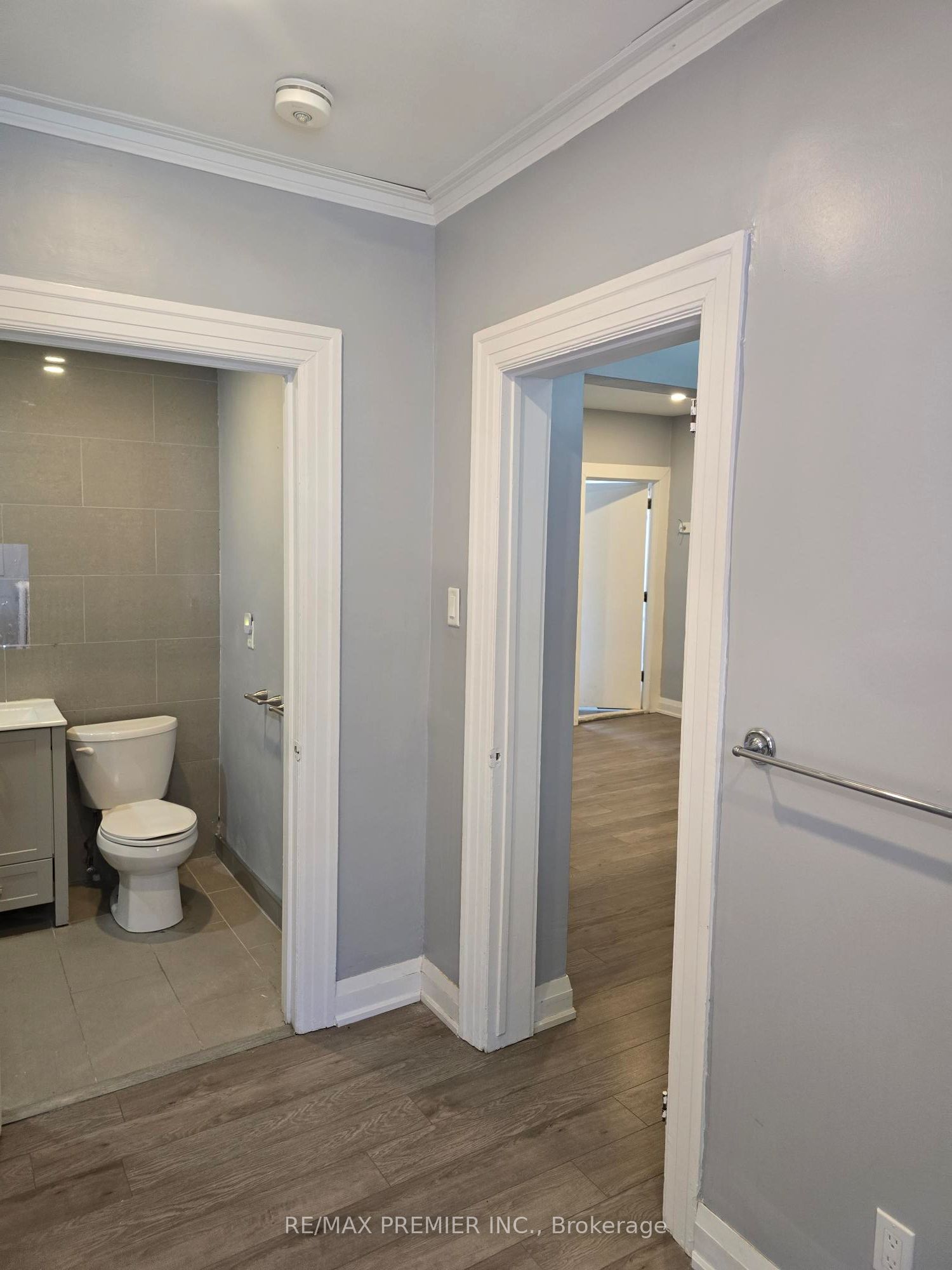 95 Cayuga Street Property Photo 12