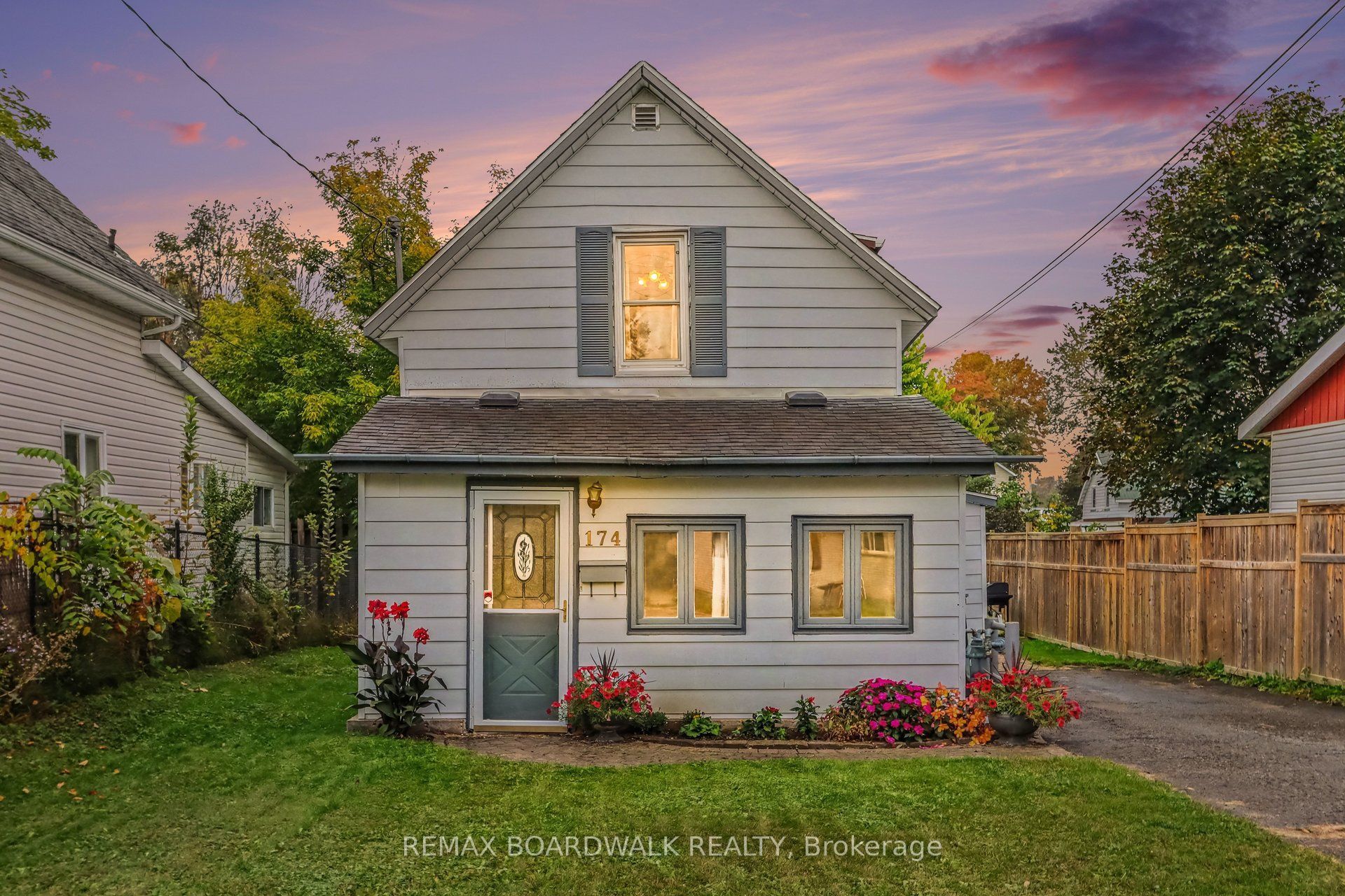 174 Munro Street Property Photo 2