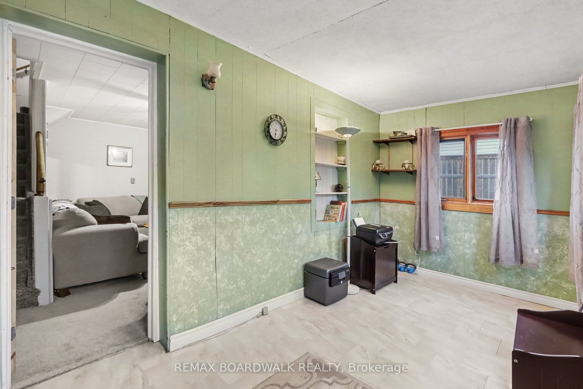 174 Munro Street Property Photo 15