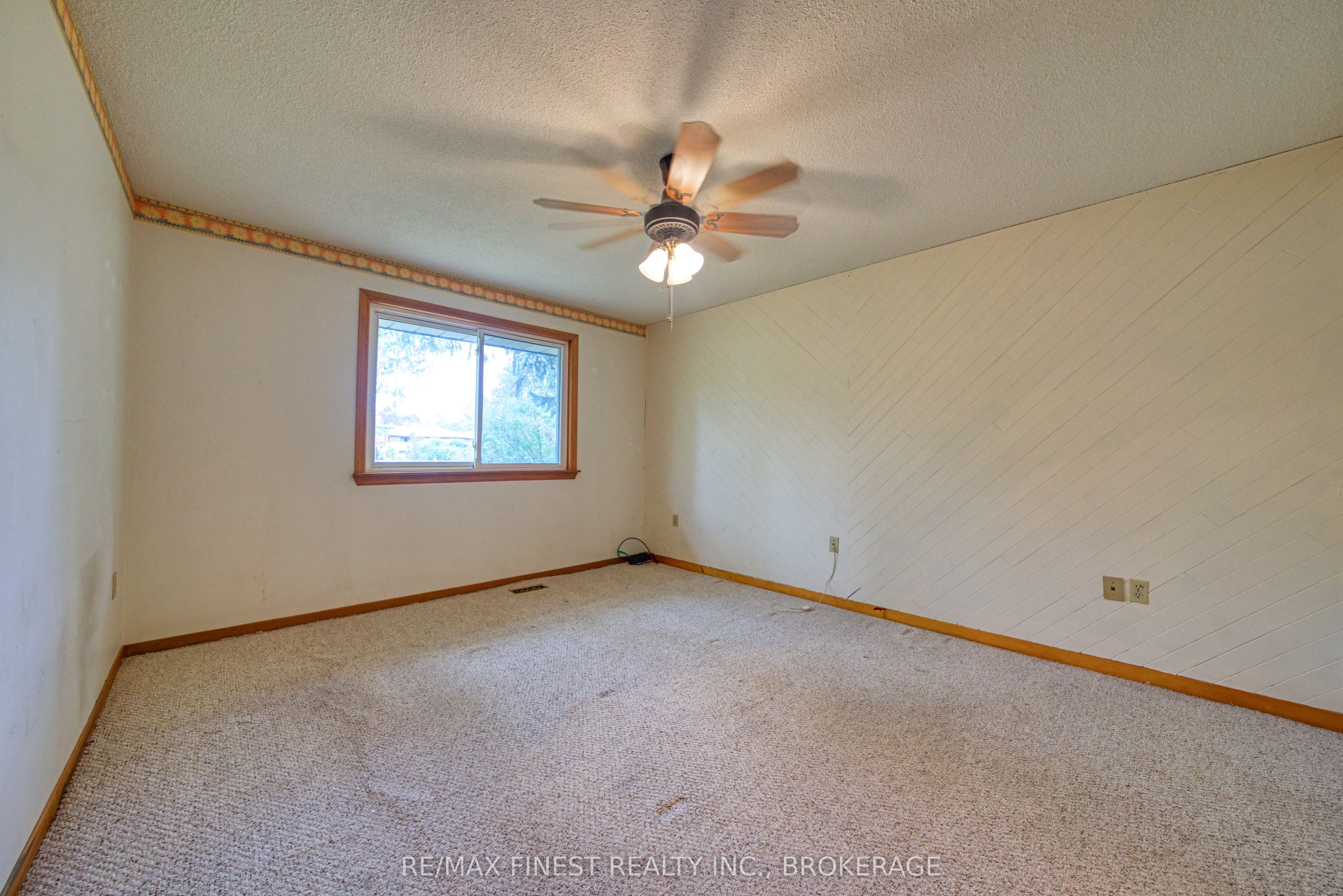 788 Kimberley Street Property Photo 21