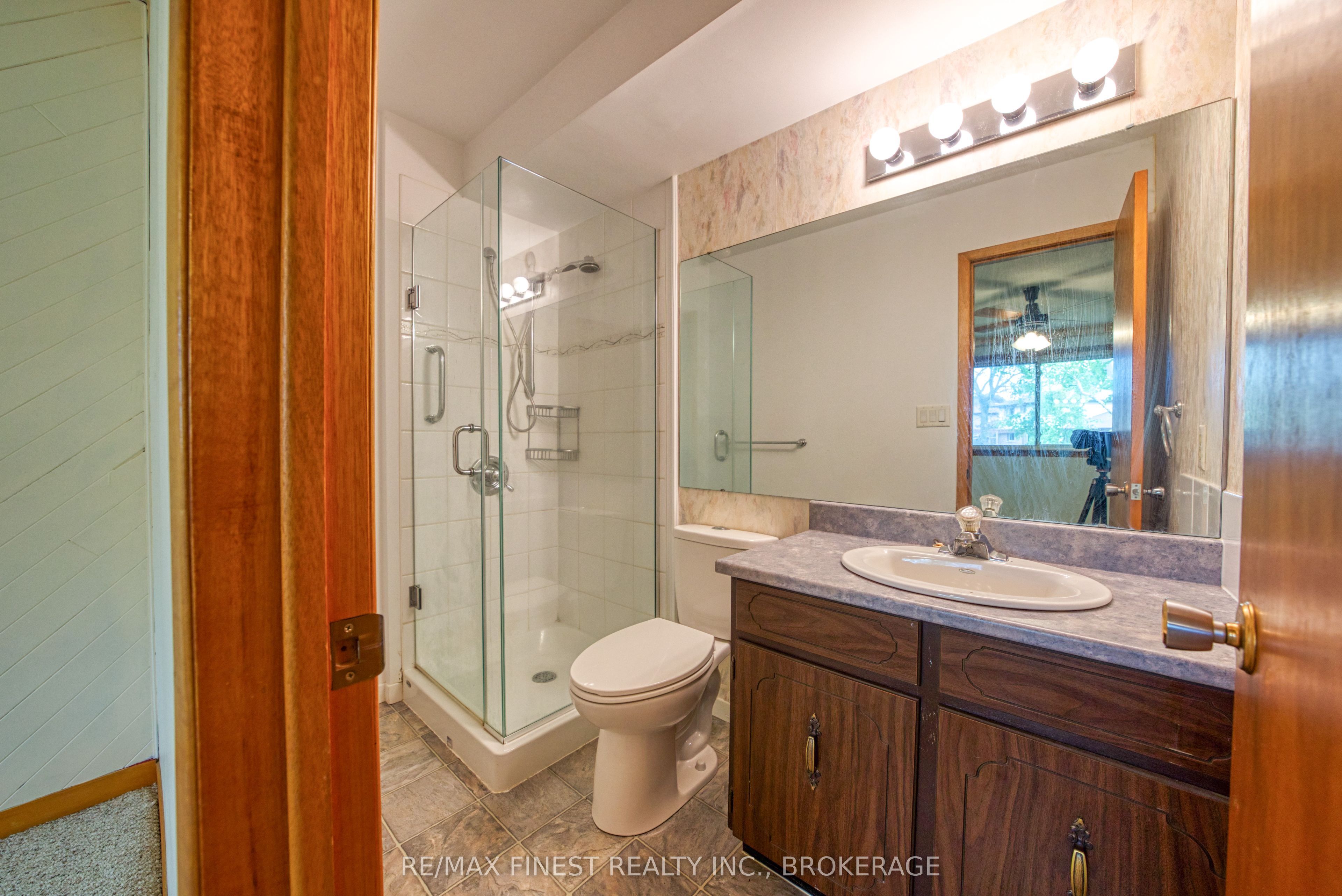 788 Kimberley Street Property Photo 23