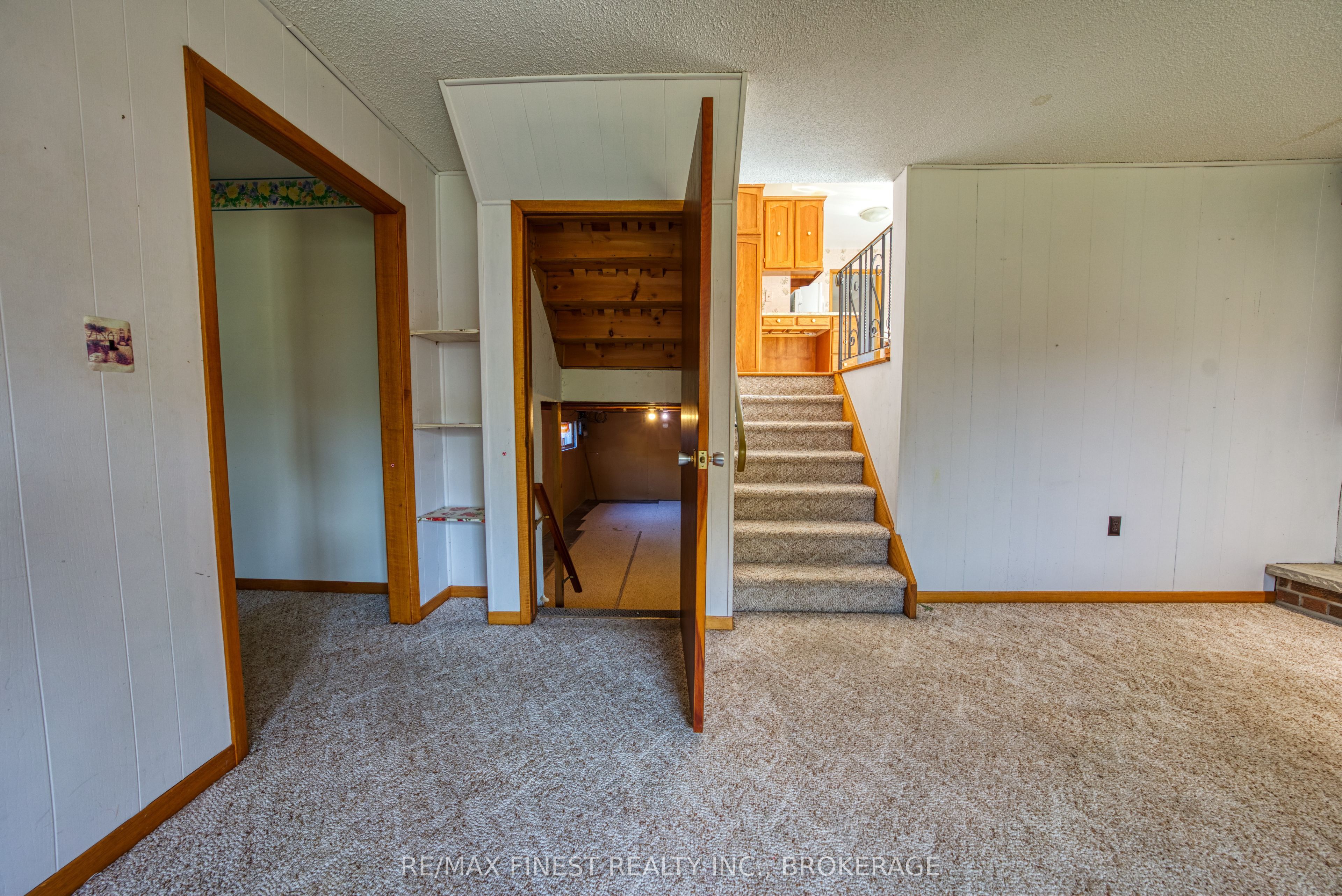 788 Kimberley Street Property Photo 26