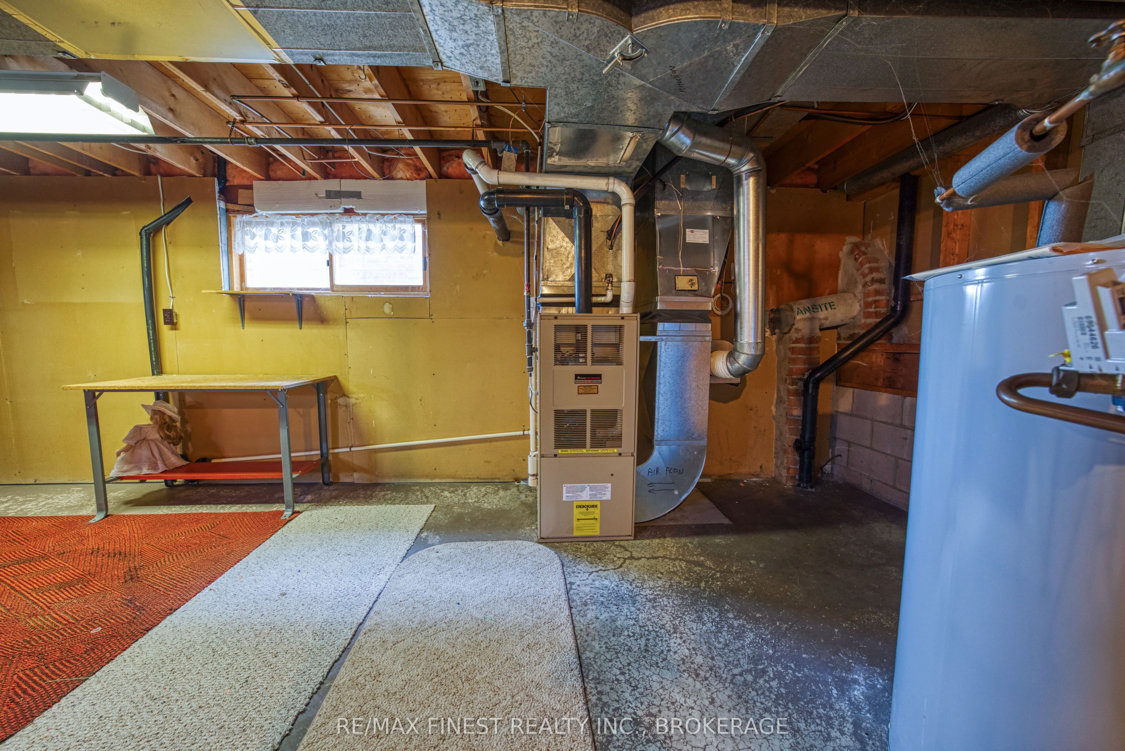 788 Kimberley Street Property Photo 29