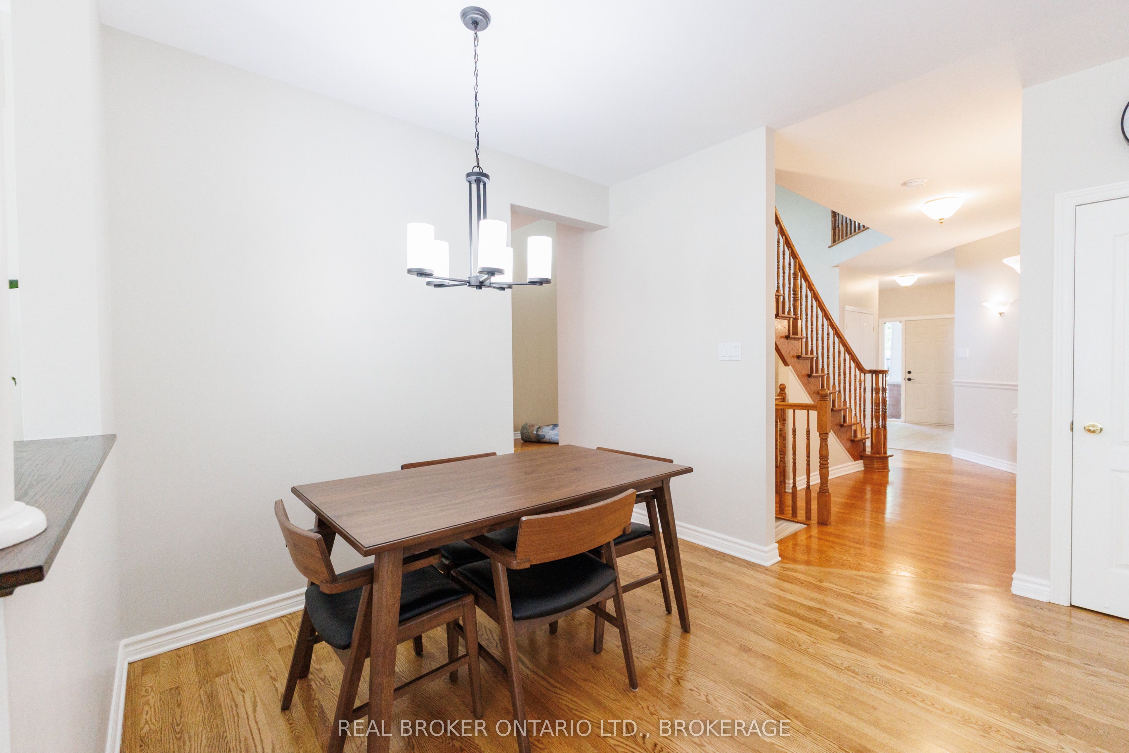 11 Redbridge Crescent Property Photo 19