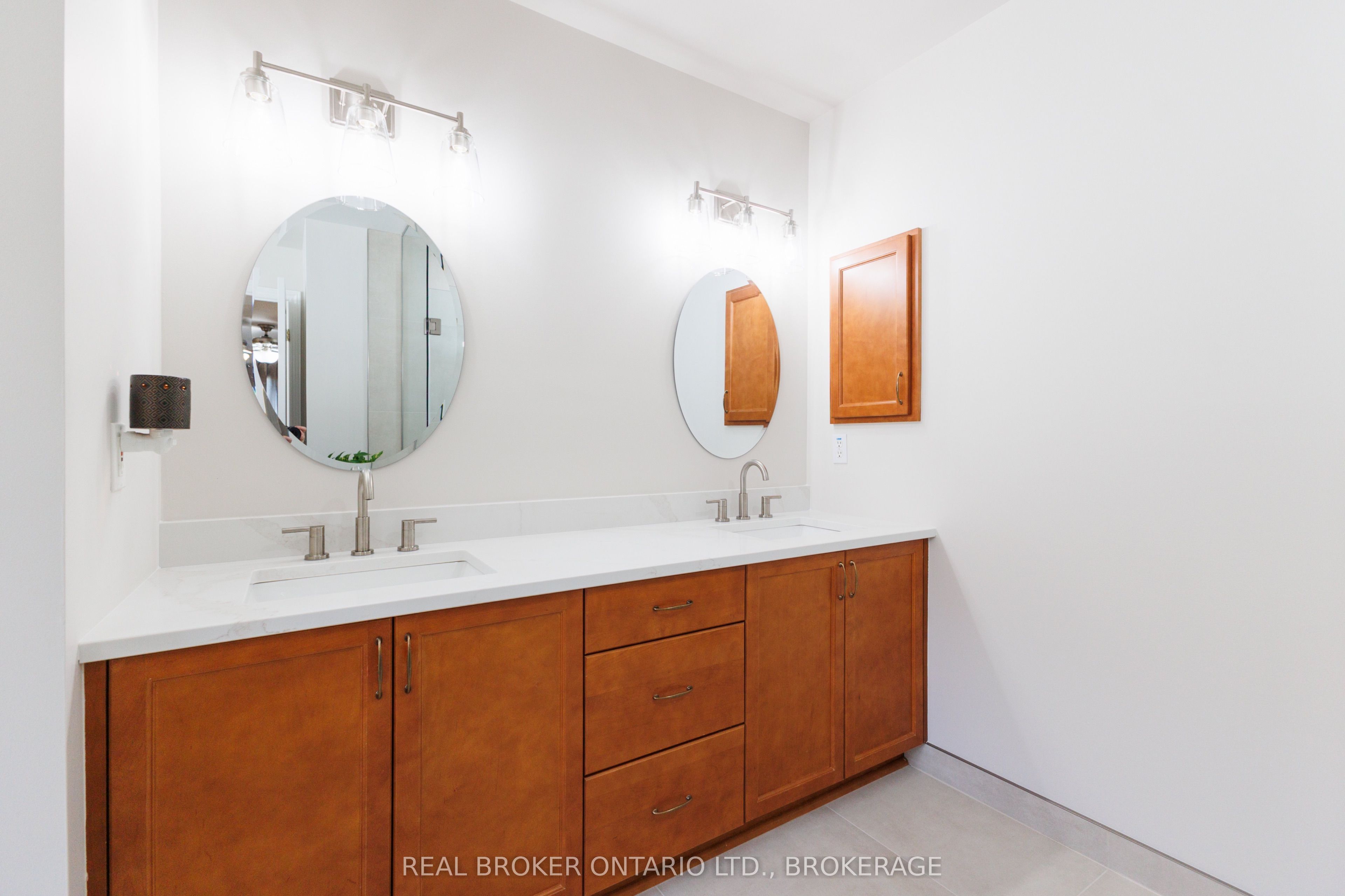 11 Redbridge Crescent Property Photo 36