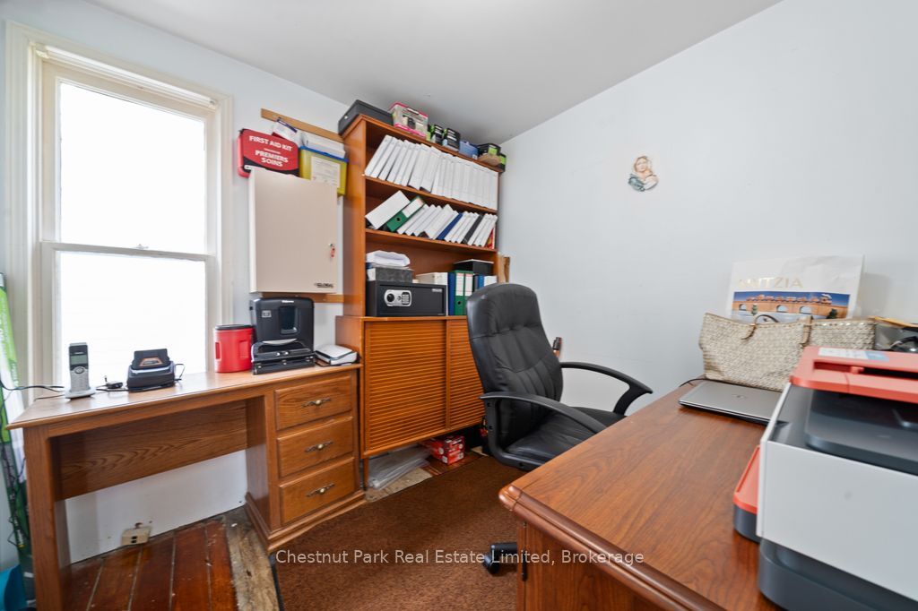 71 Queen Street Property Photo 24