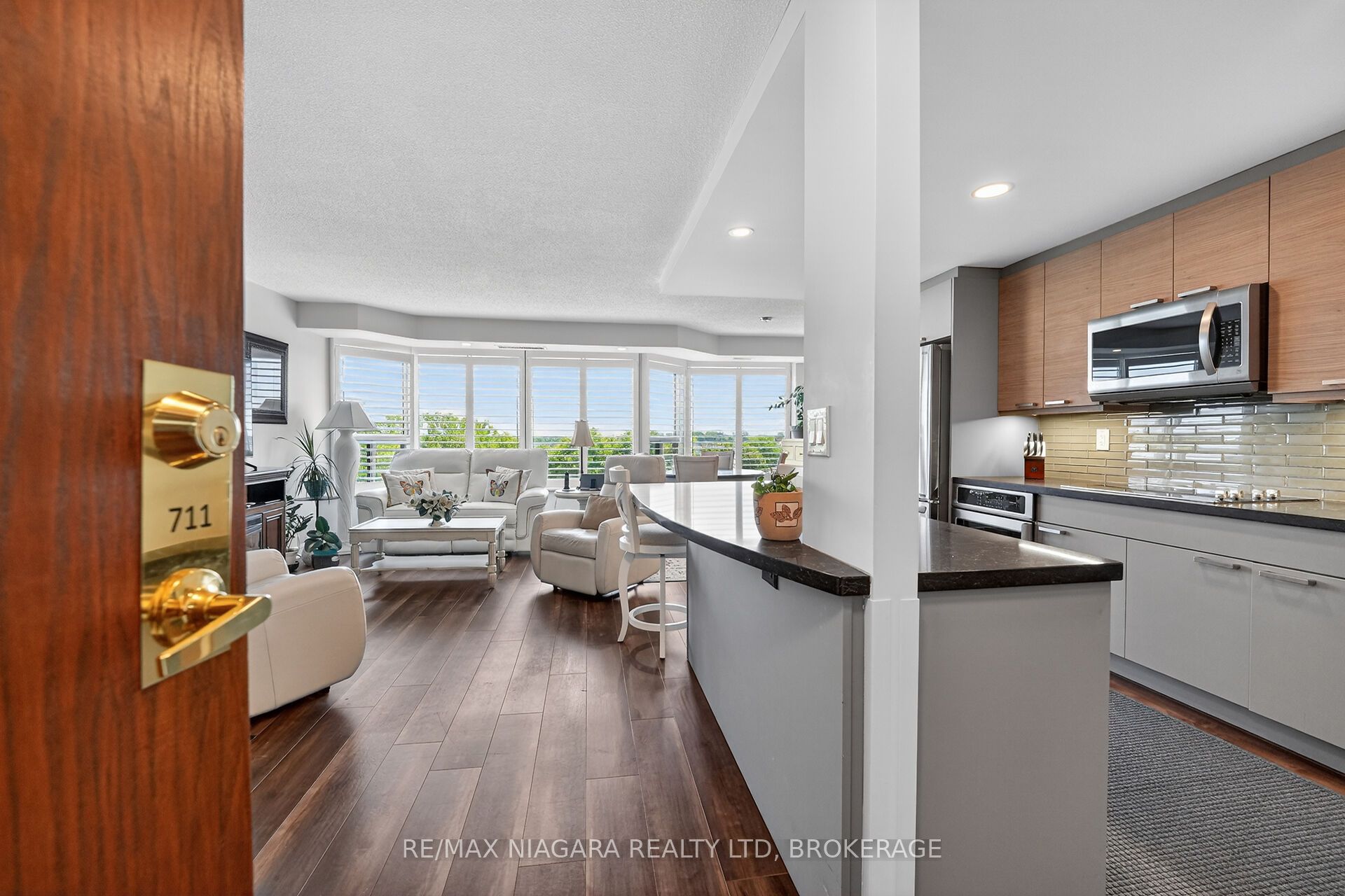 81 Scott Street 711 Property Photo 2