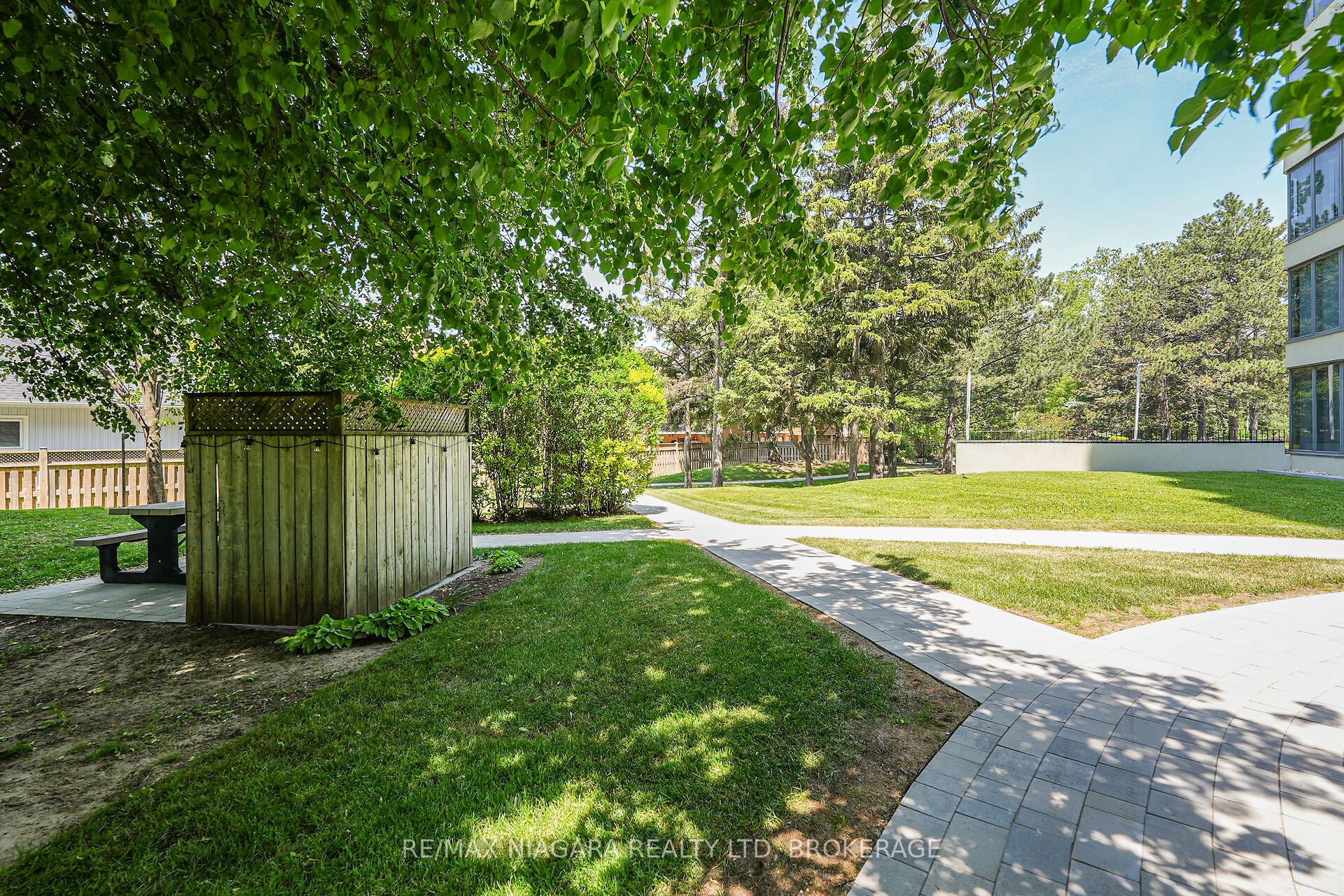 81 Scott Street 711 Property Photo 36