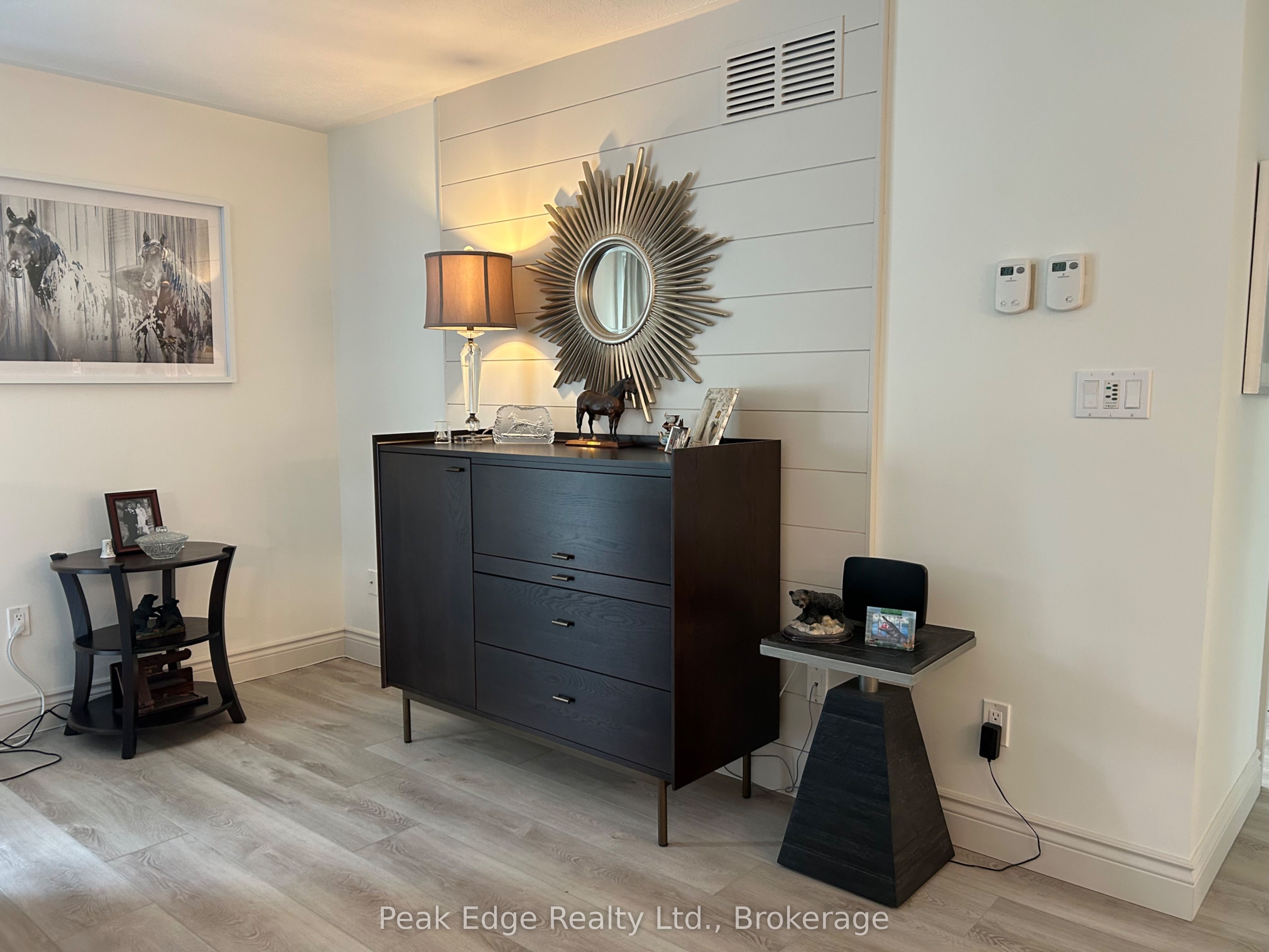 125 William Street N 208 Property Photo 6