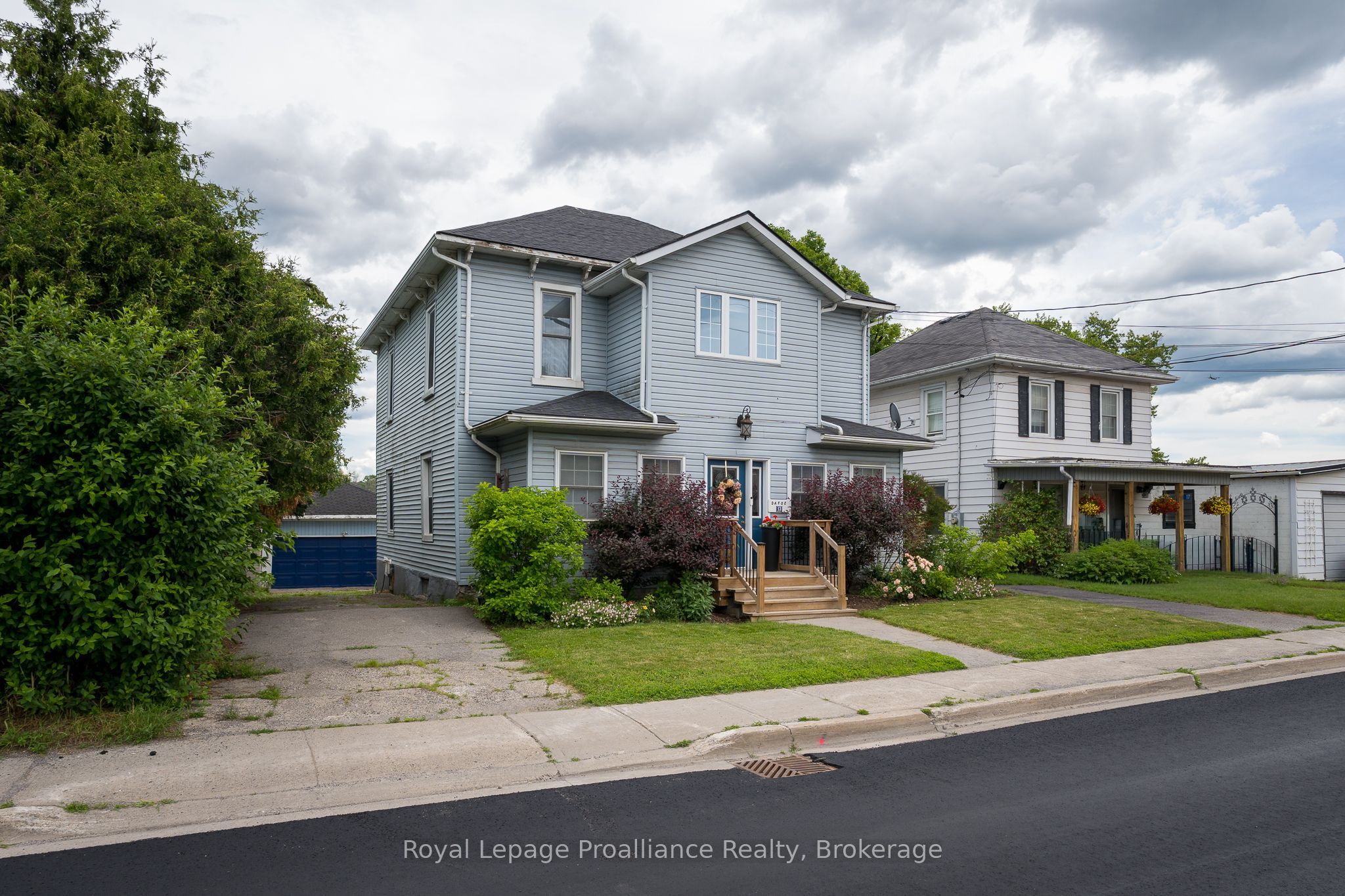 13 South Trent Street Property Photo 1