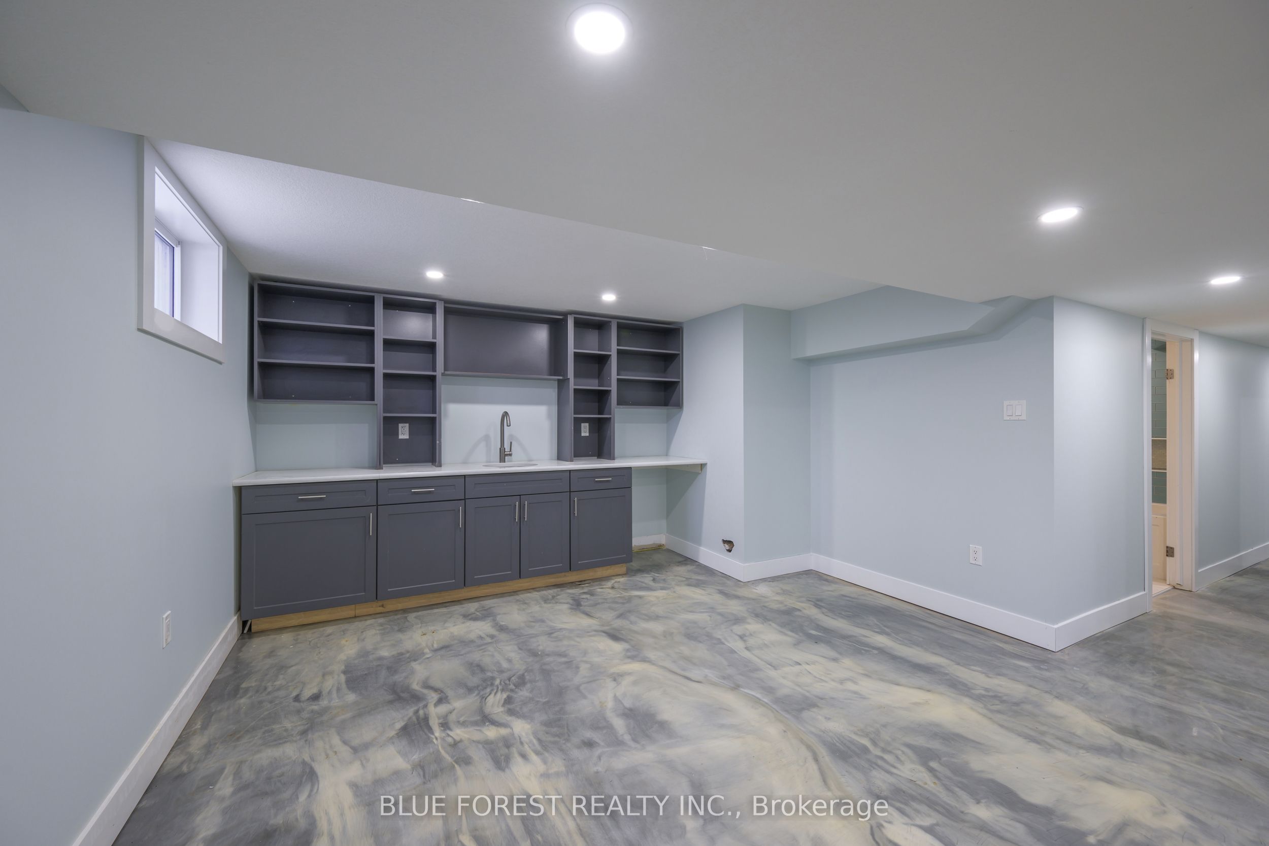 966 Glenbanner Road Property Photo 28