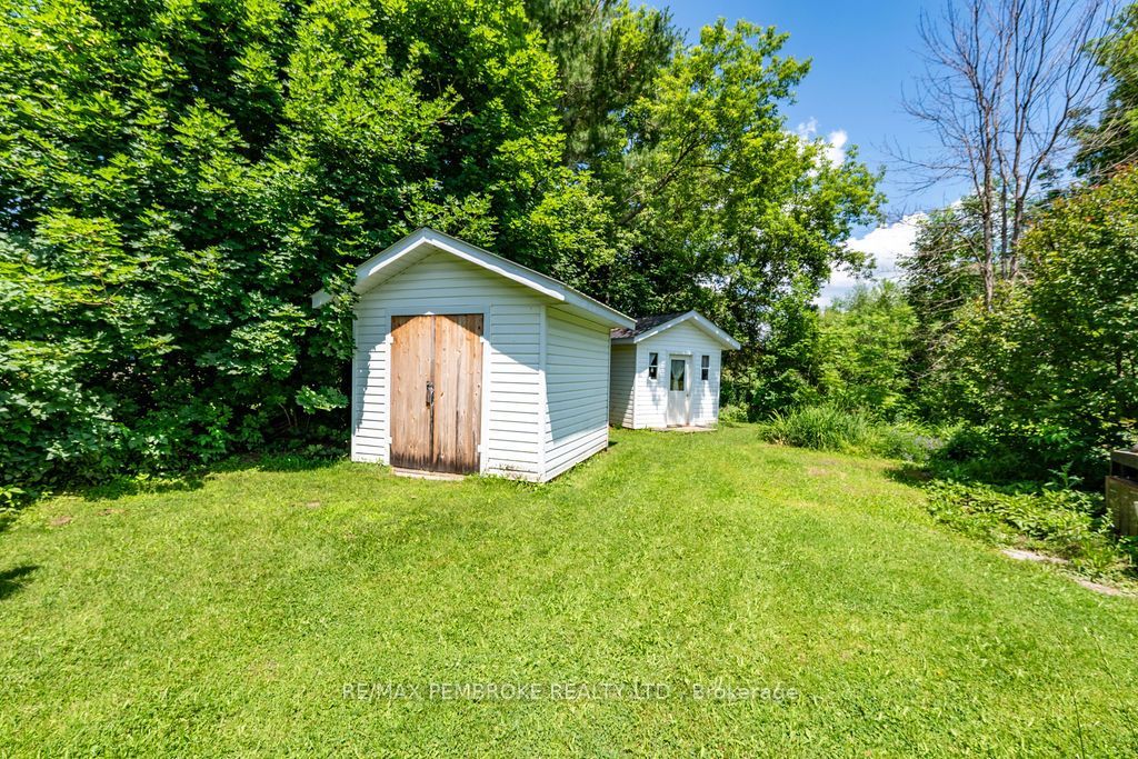 1656 Beachburg Road Property Photo 38