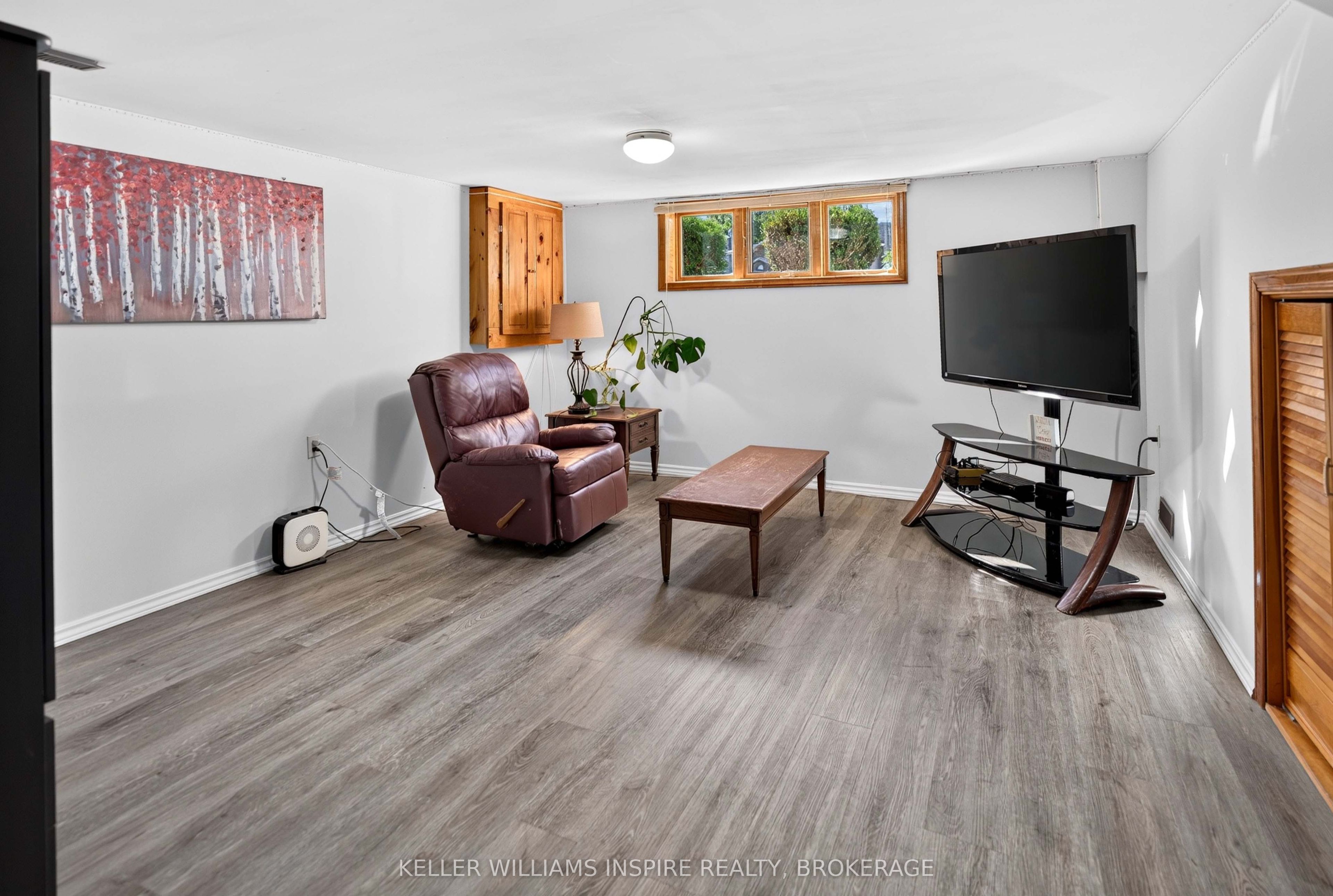 896 Mona Drive Property Photo 38