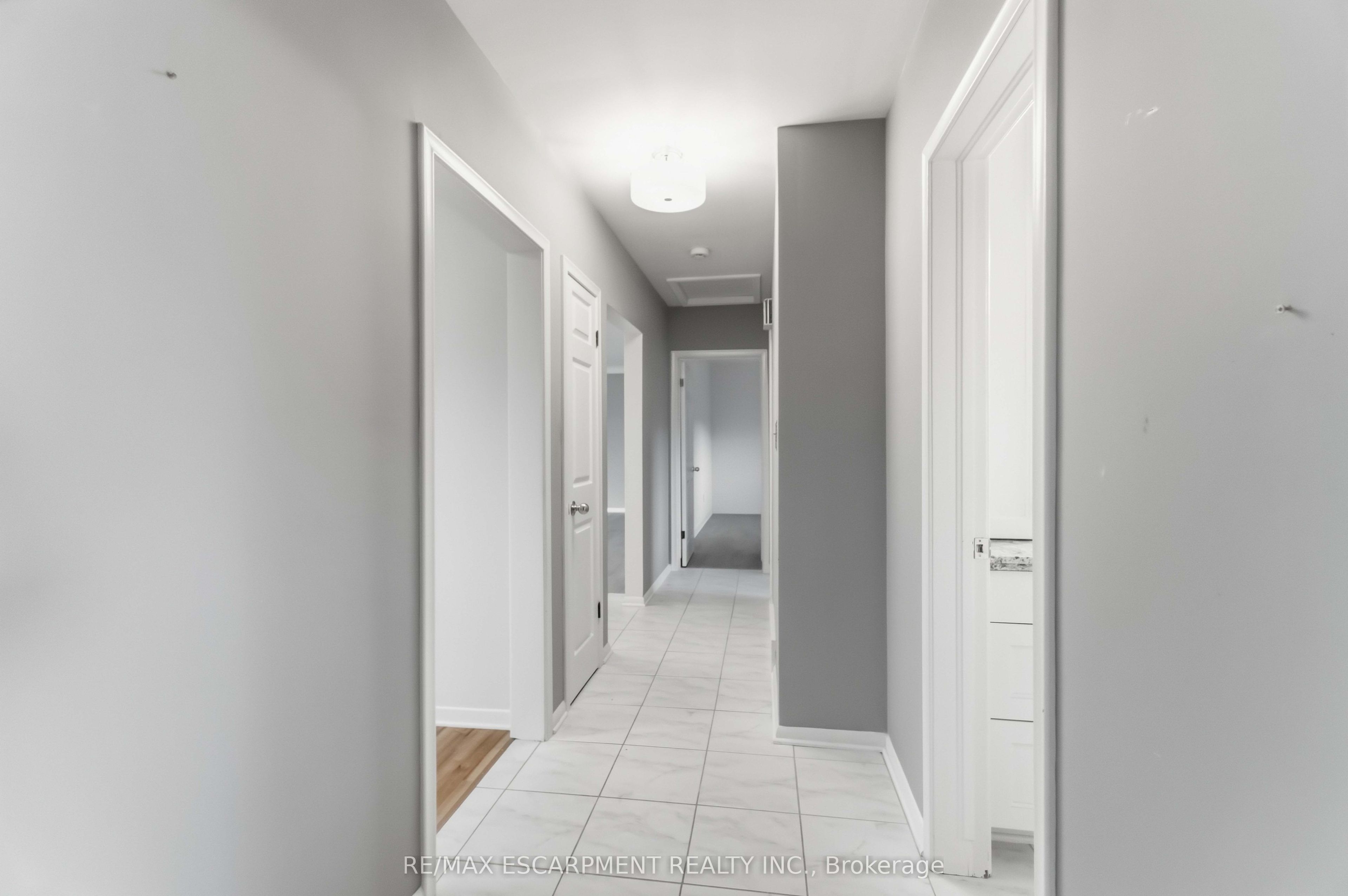 4 Regina Avenue Property Photo 8