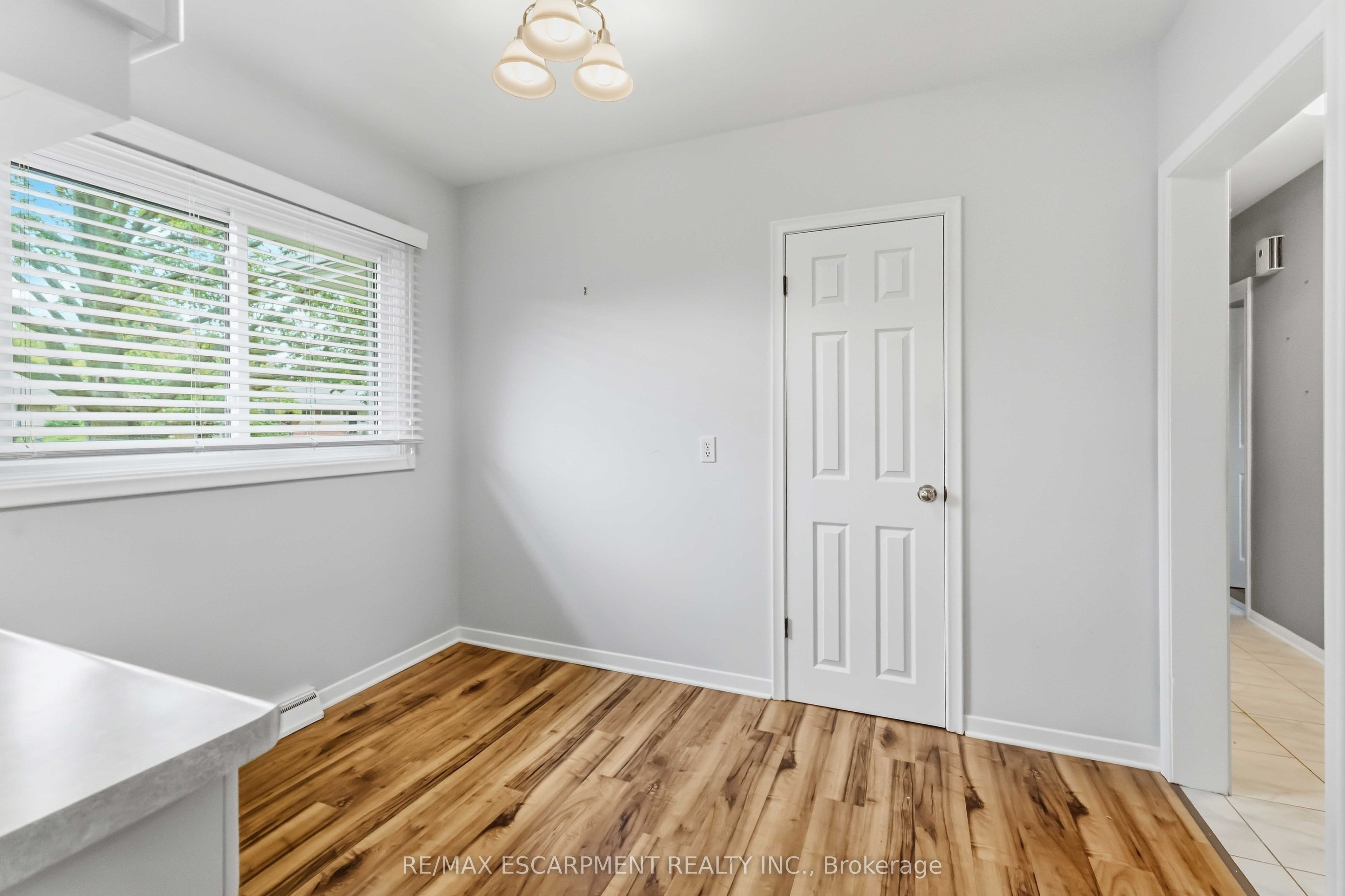 4 Regina Avenue Property Photo 9