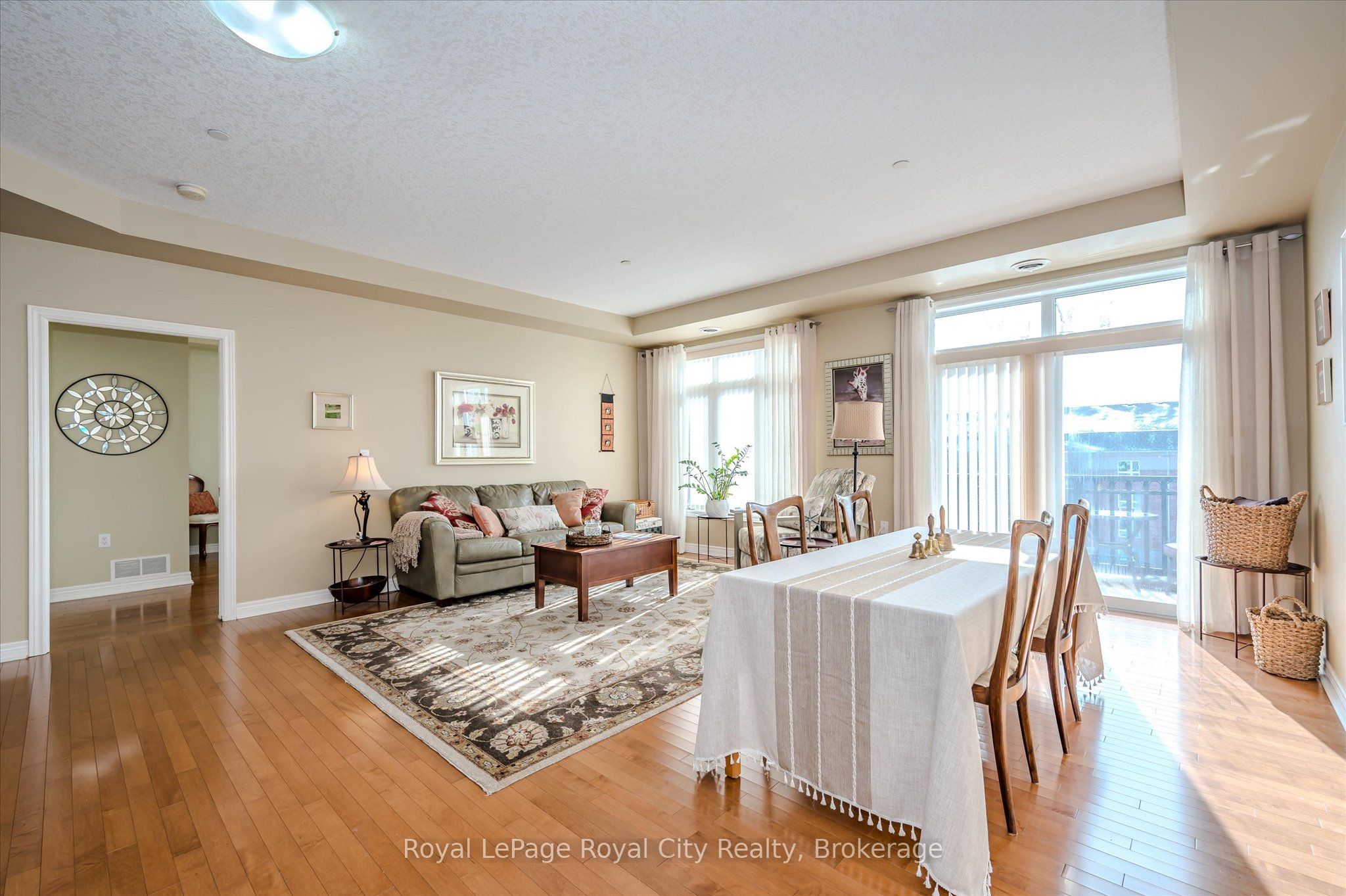 65 Bayberry Drive 401 Property Photo 14