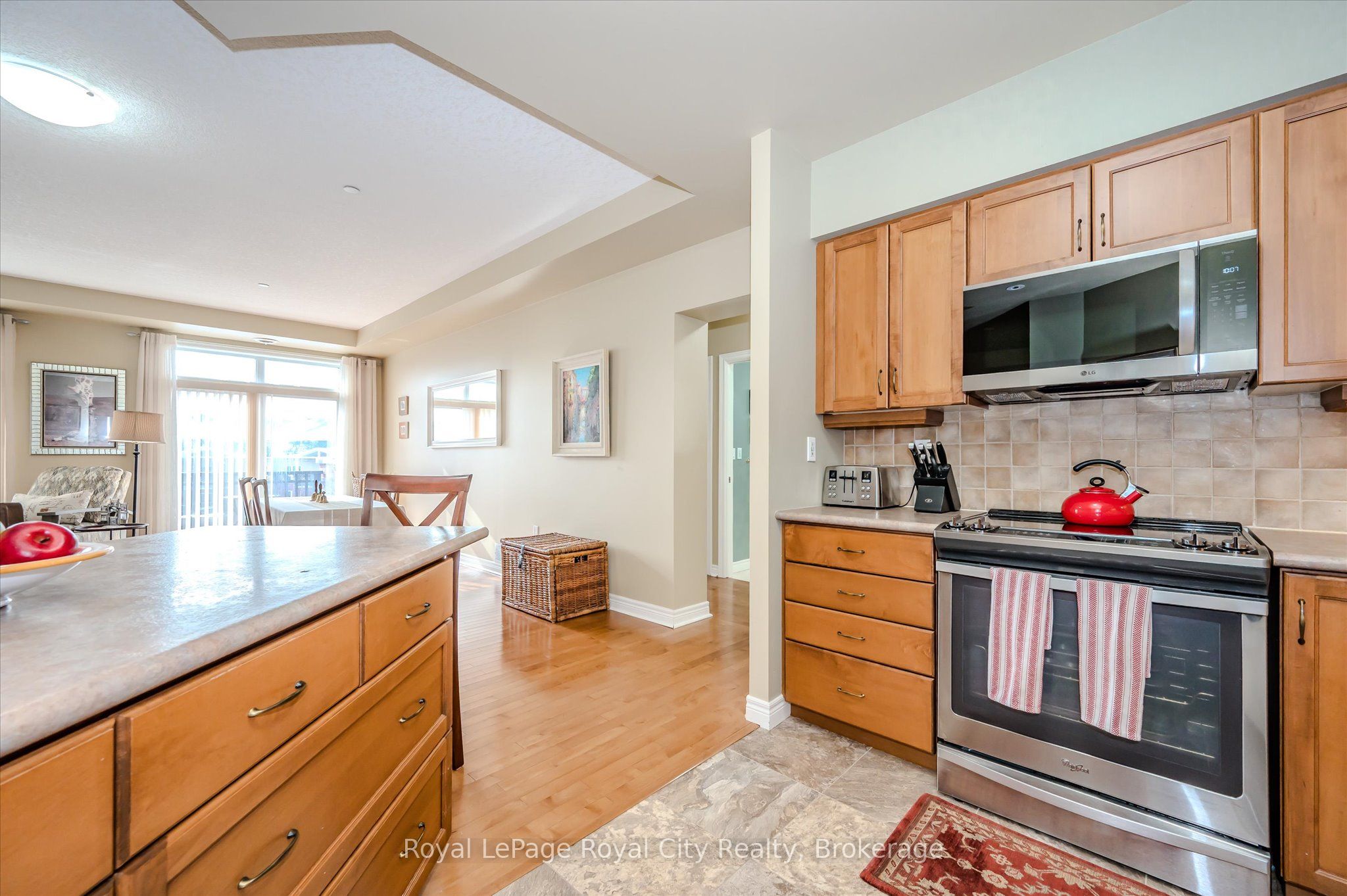 65 Bayberry Drive 401 Property Photo 20