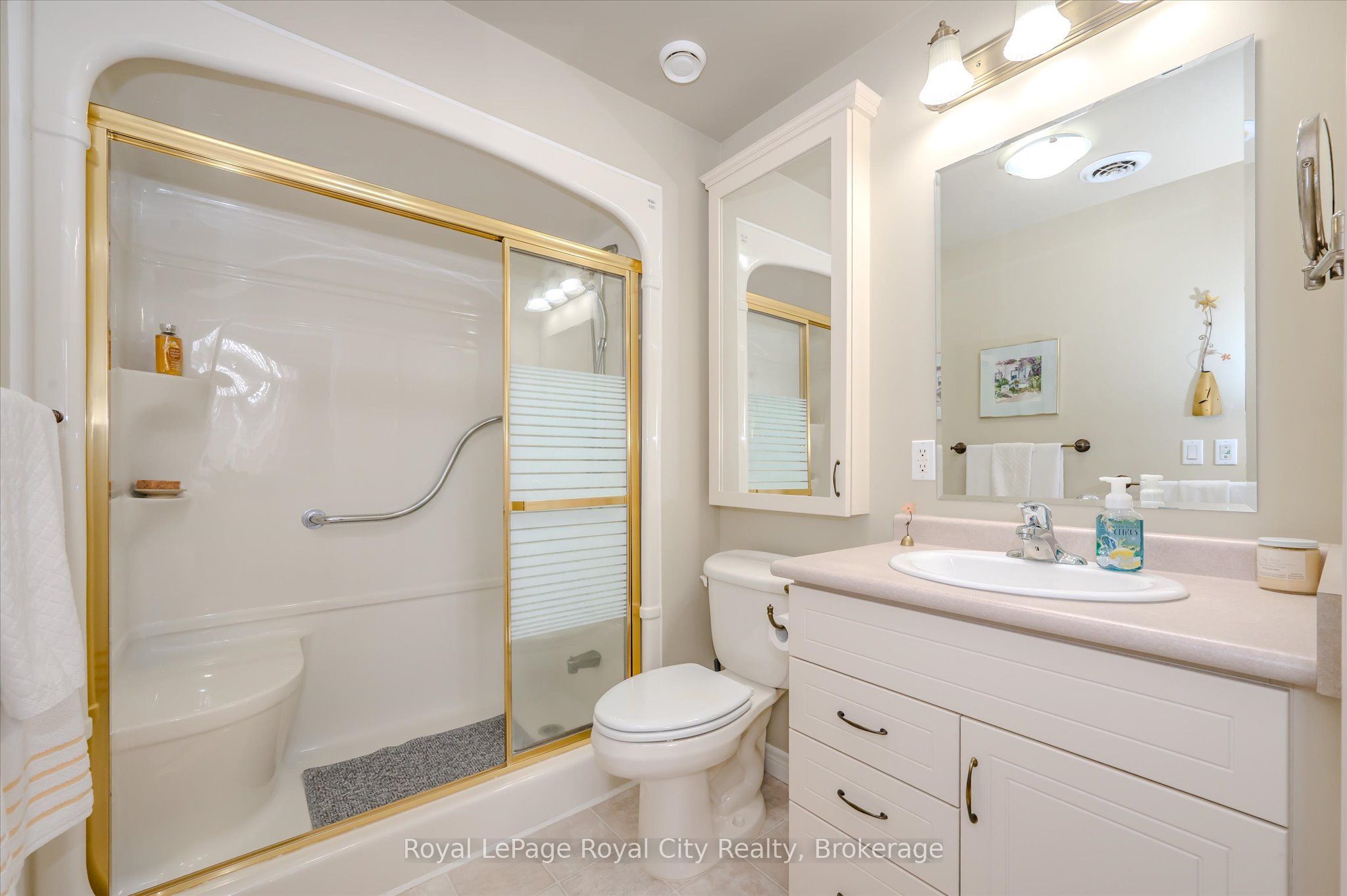 65 Bayberry Drive 401 Property Photo 31