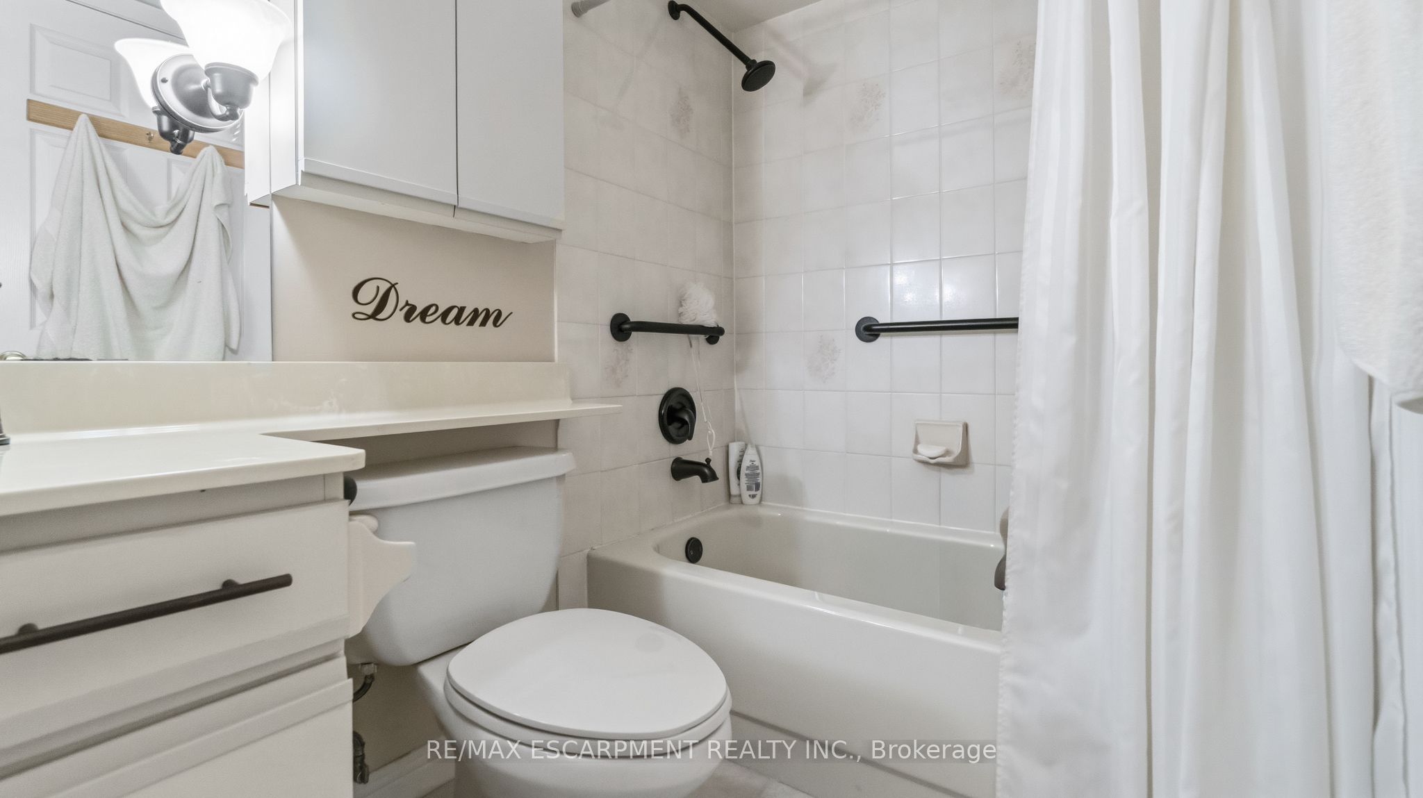 8 Village Green Boulevard 510 Property Photo 24