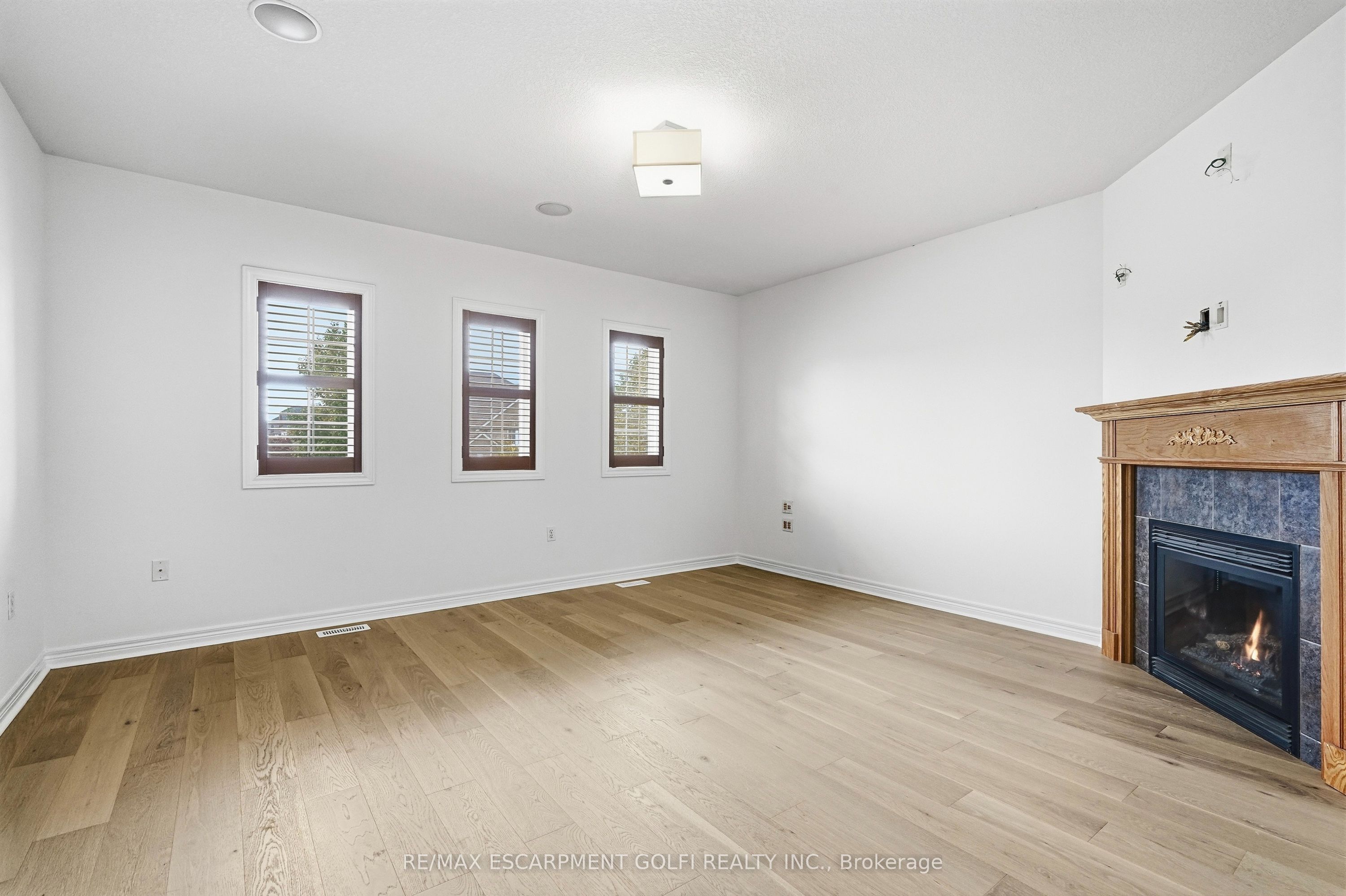 115 Bocelli Crescent Property Photo 13