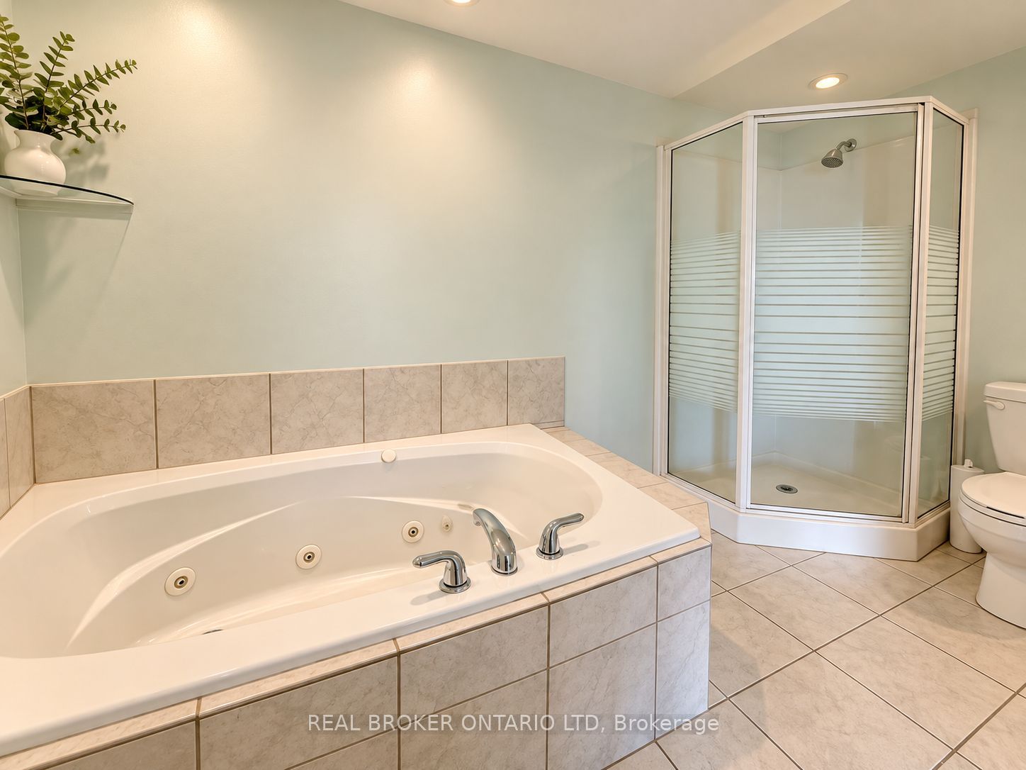 861 Shelborne Street 6 Property Photo 14