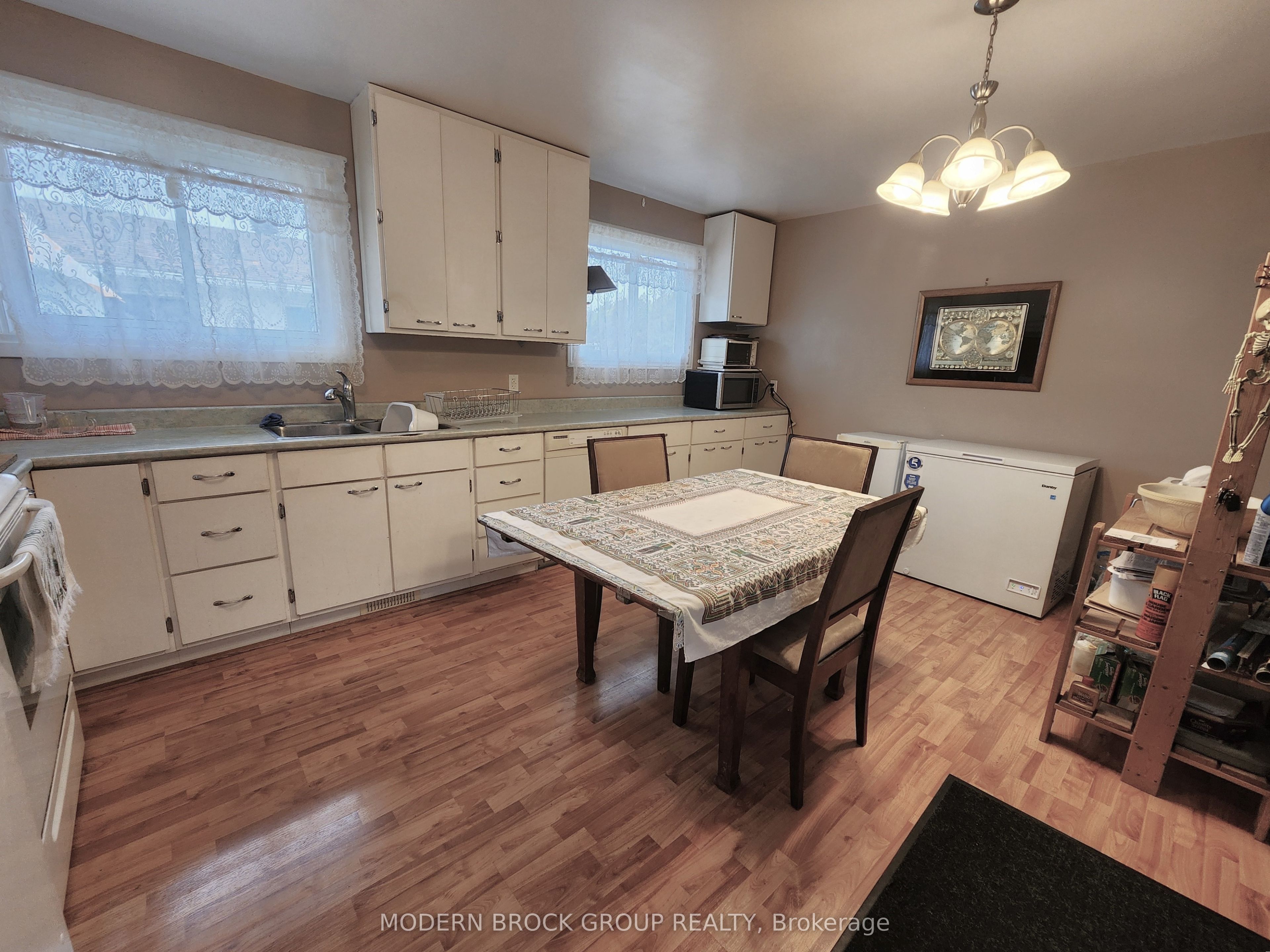 944 Mackenzie Road Property Photo 12