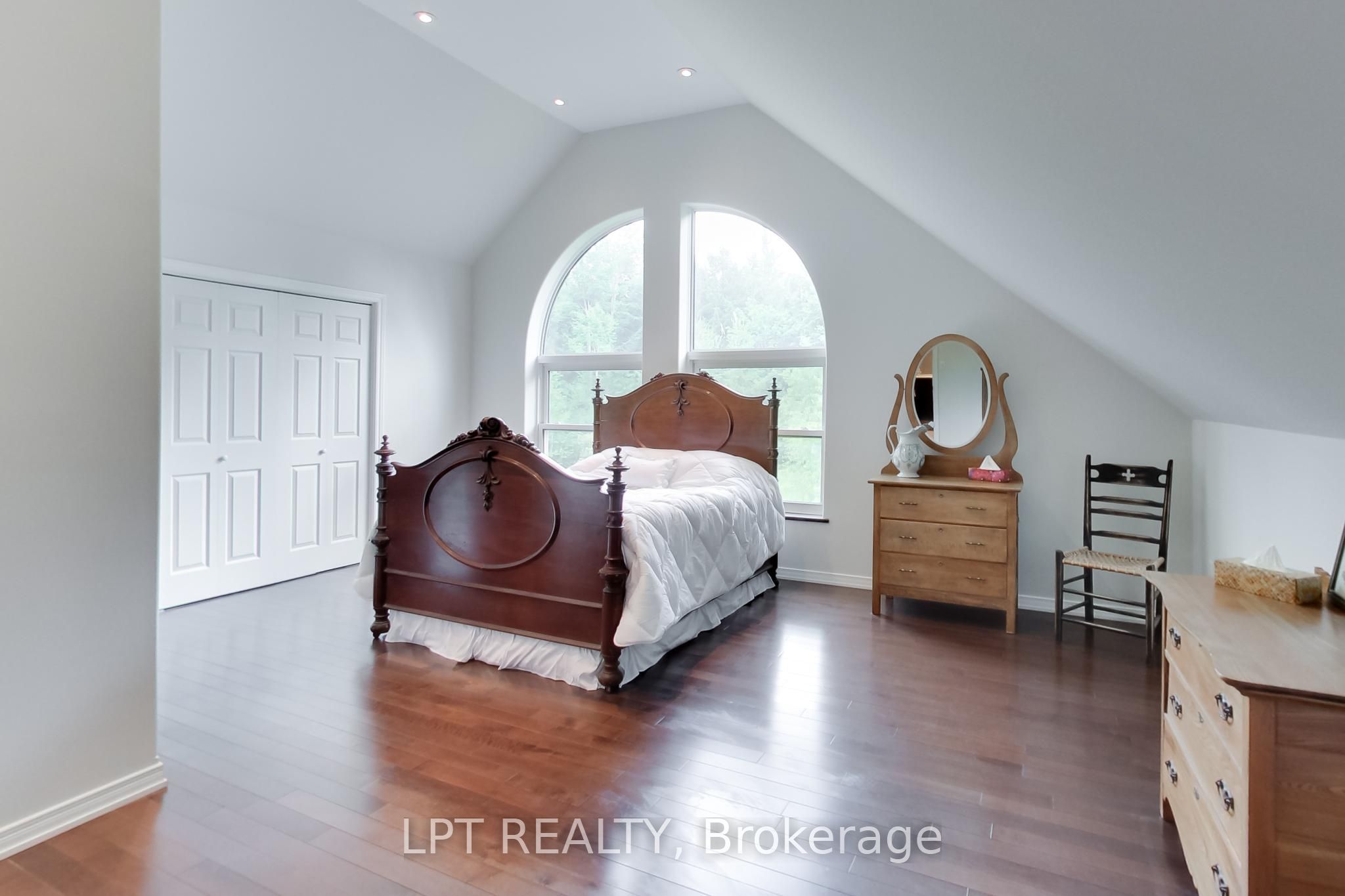 1039 Ben Lake Road E Property Photo 20