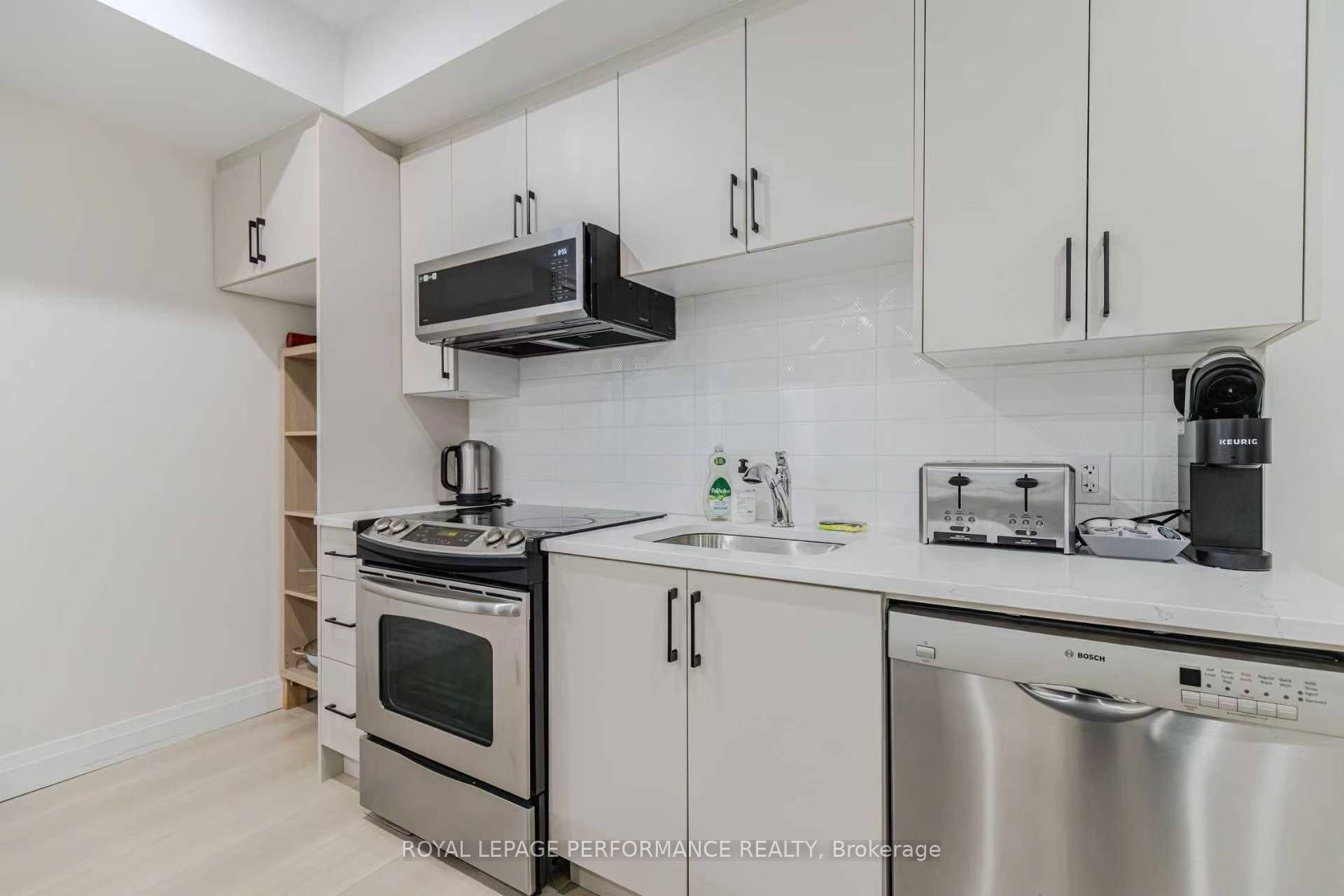 819 Aaron Avenue Unit B Property Photo 12