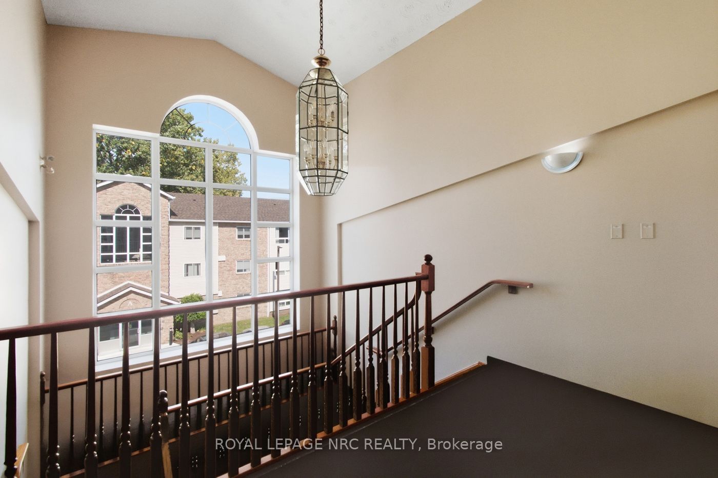 1061 Vansickle Road N 301 Property Photo 22