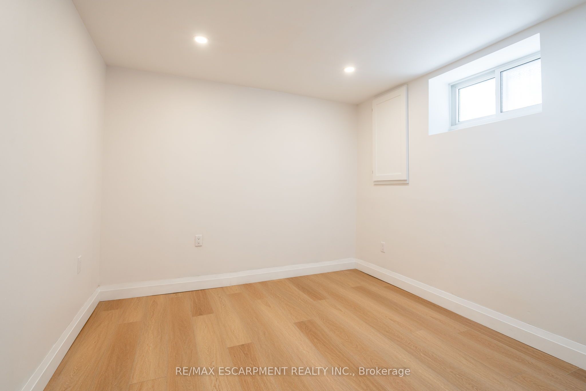48 Burris Street 1 Property Photo 17