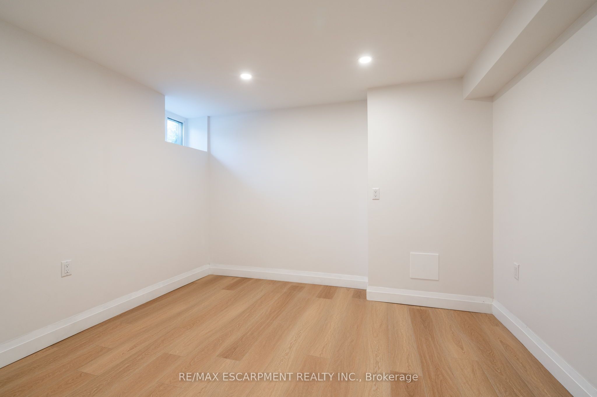 48 Burris Street 1 Property Photo 19